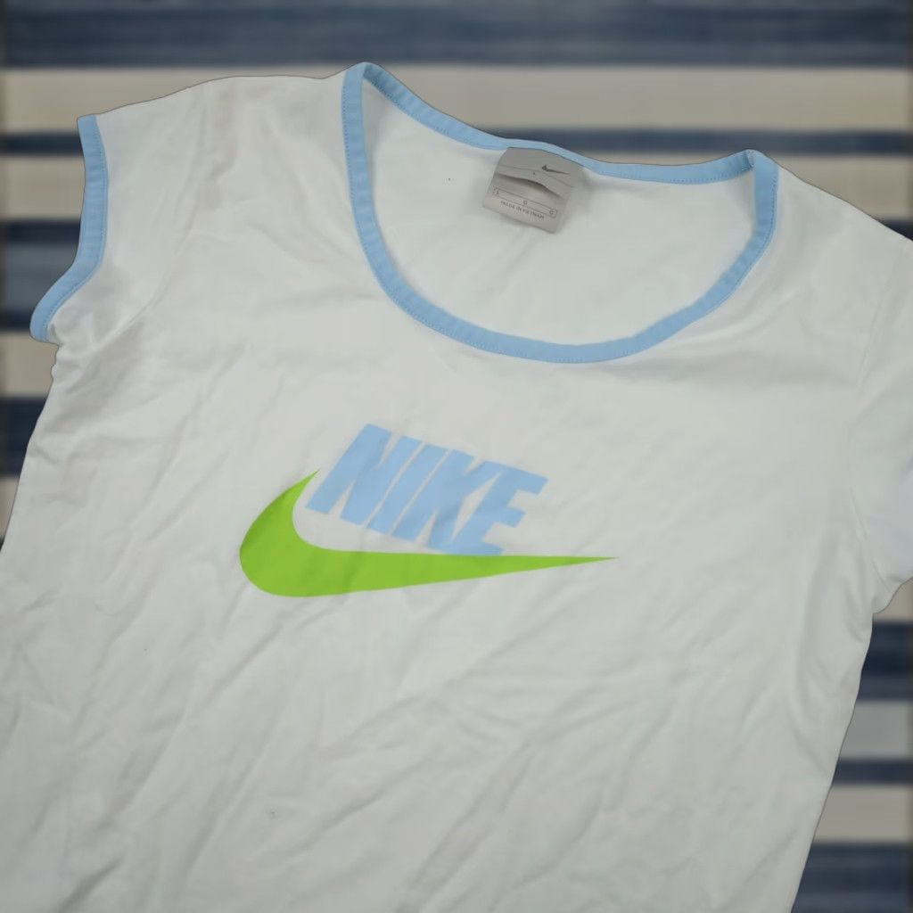 Nike VINTAGE Nike Womens L Ringer Spellout Graphic T Shirt White Shirt Womens L White Nike Spellout Graphic Vintage Y2k Size L / US 10 / IT 46 - 1 Thumbnail