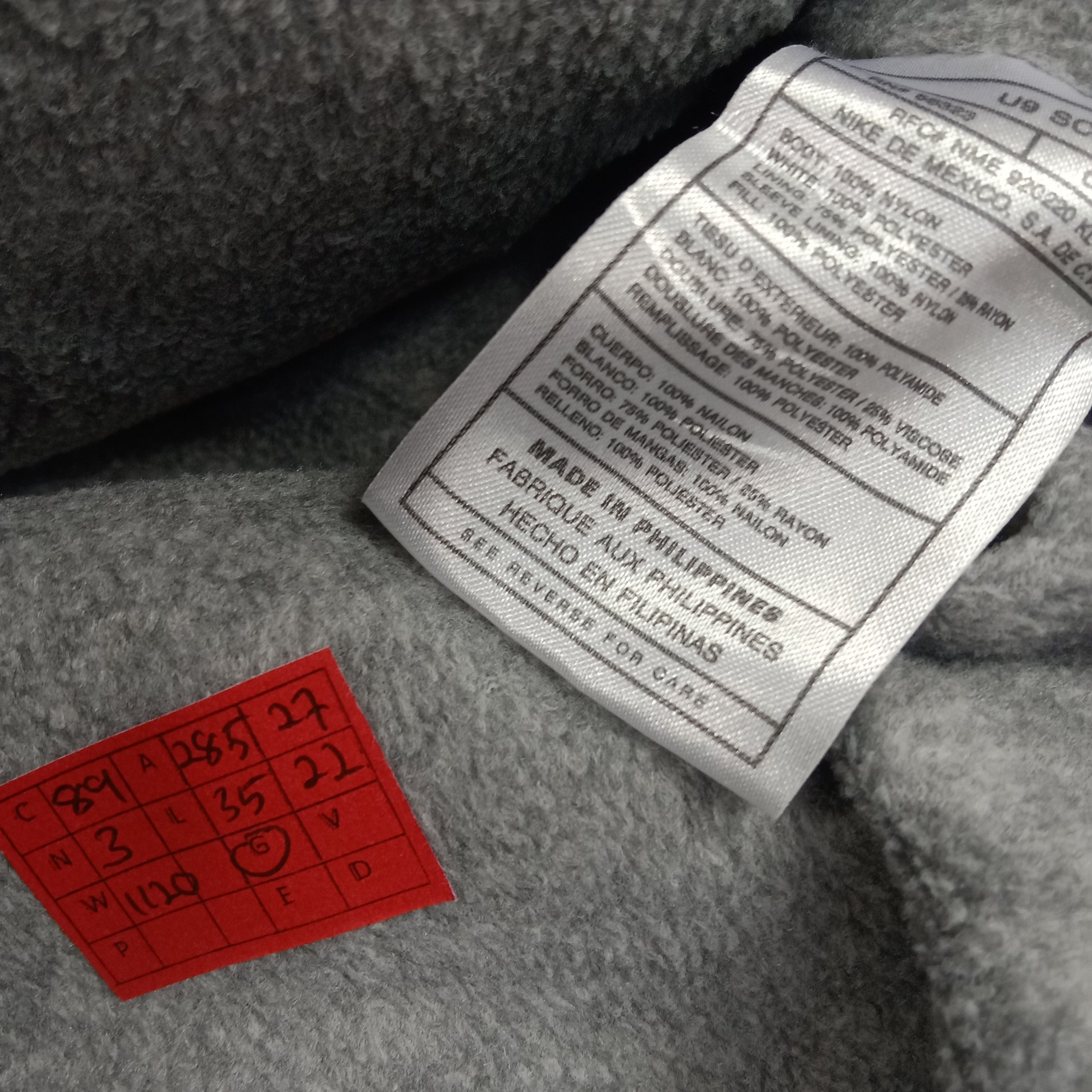 Nike × Vintage Nike Small Logo Design Streetwear Winter Long Jacket dp1 Size US XXL / EU 58 / 5 - 8 Thumbnail