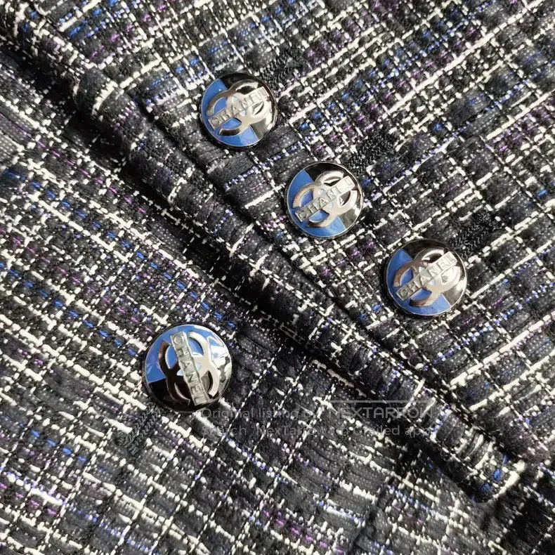Chanel Chanel Knitted suit jacket Size XS / US 0-2 / IT 36-38 - 4 Thumbnail