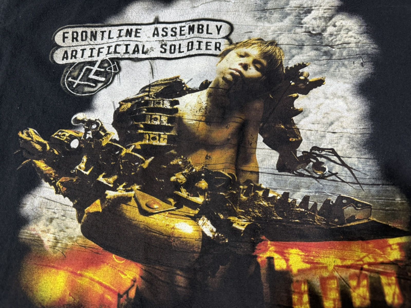 Vintage Vintage 00s Frontline Assembly Artificial Soldier T-Shirt Size US L / EU 52-54 / 3 - 4 Thumbnail