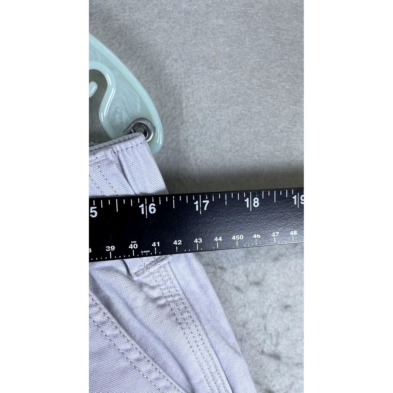 Carhartt Carhartt Shorts Mens 34 Gray Cargo 10 Inch Inseam Elastic Waist Canvas Workwear Size US 34 / EU 50 - 6 Thumbnail