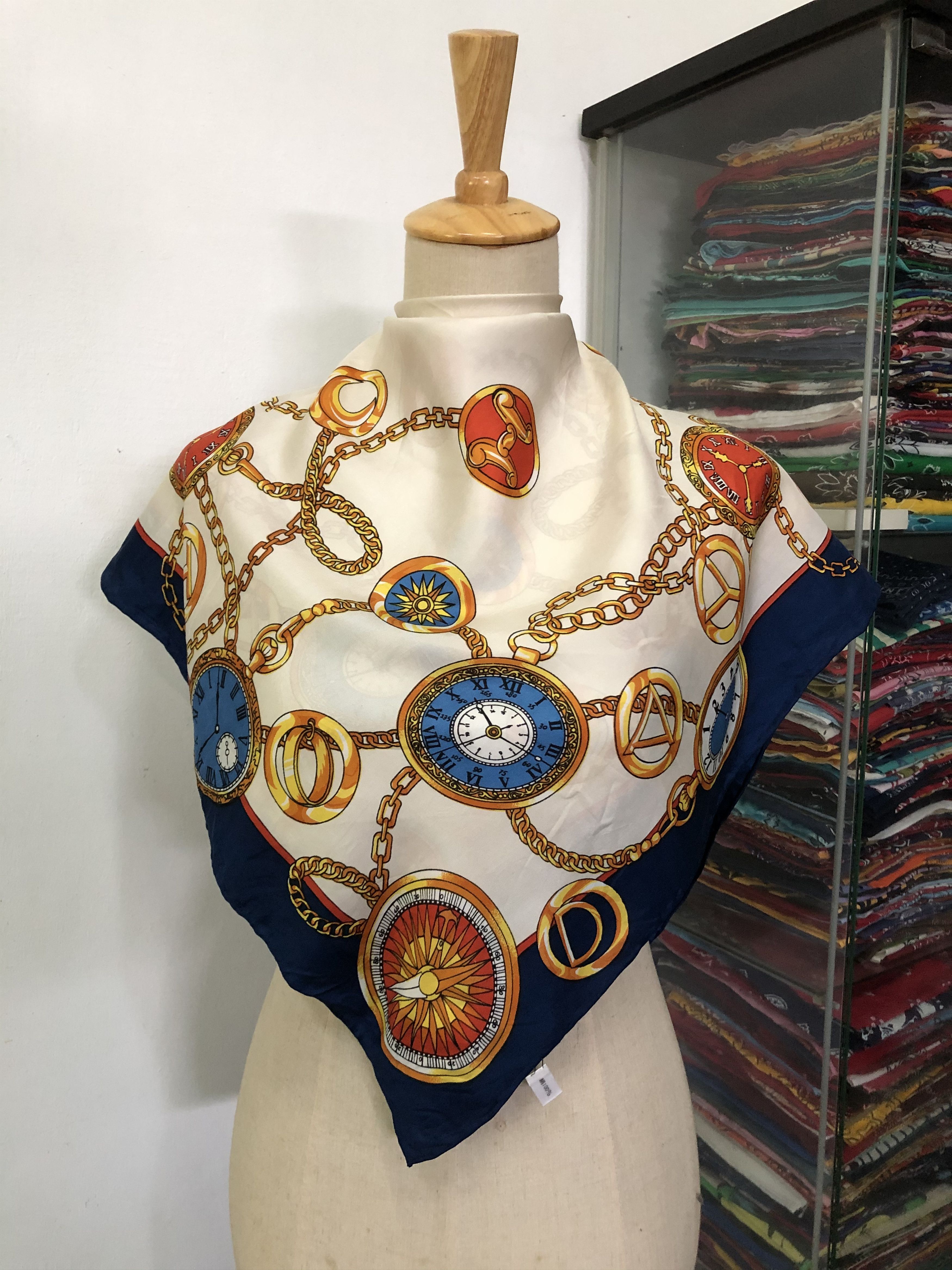 Vintage Vintage Silk Scarf Size ONE SIZE - 1 Thumbnail
