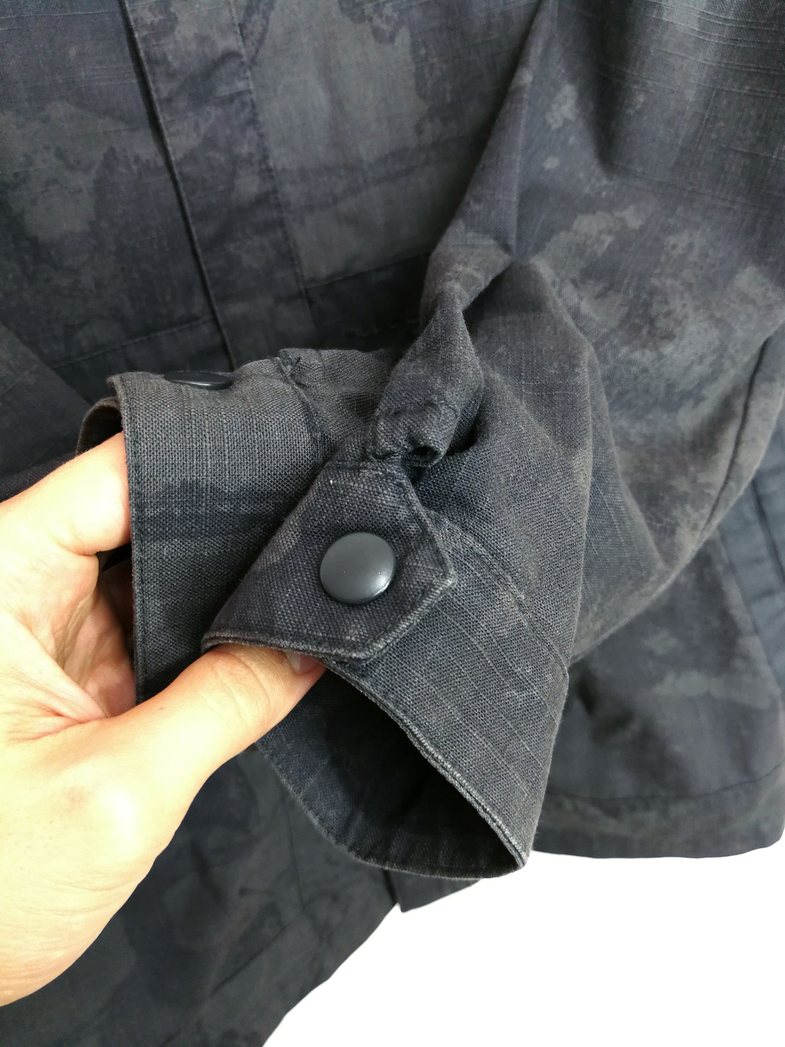 Nike ACG Nike Acg Jacket Camo Black & Grey Geometric Size US L / EU 52-54 / 3 - 12 Thumbnail