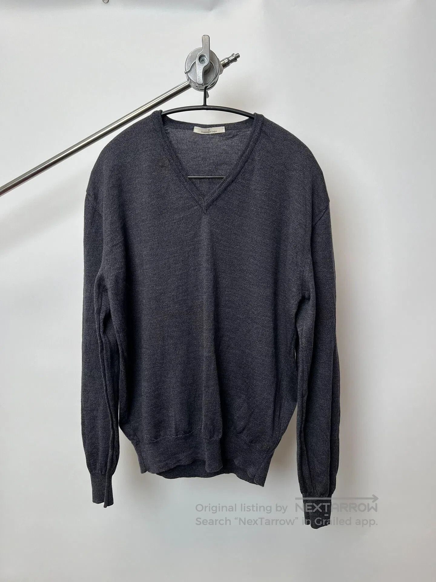 Ermenegildo Zegna Ermenegildo Zegna Wool V-Neck Sweater. Size US L / EU 52-54 / 3 - 1 Thumbnail