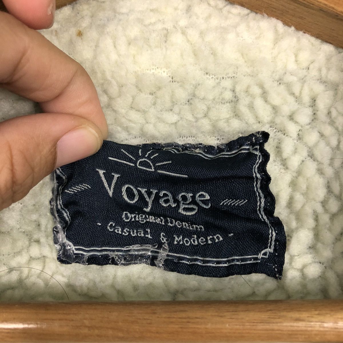 Japanese Brand 📌Vintage Trucker Denim Jacket Sherpa Blanket Voyage Size US L / EU 52-54 / 3 - 18 Thumbnail