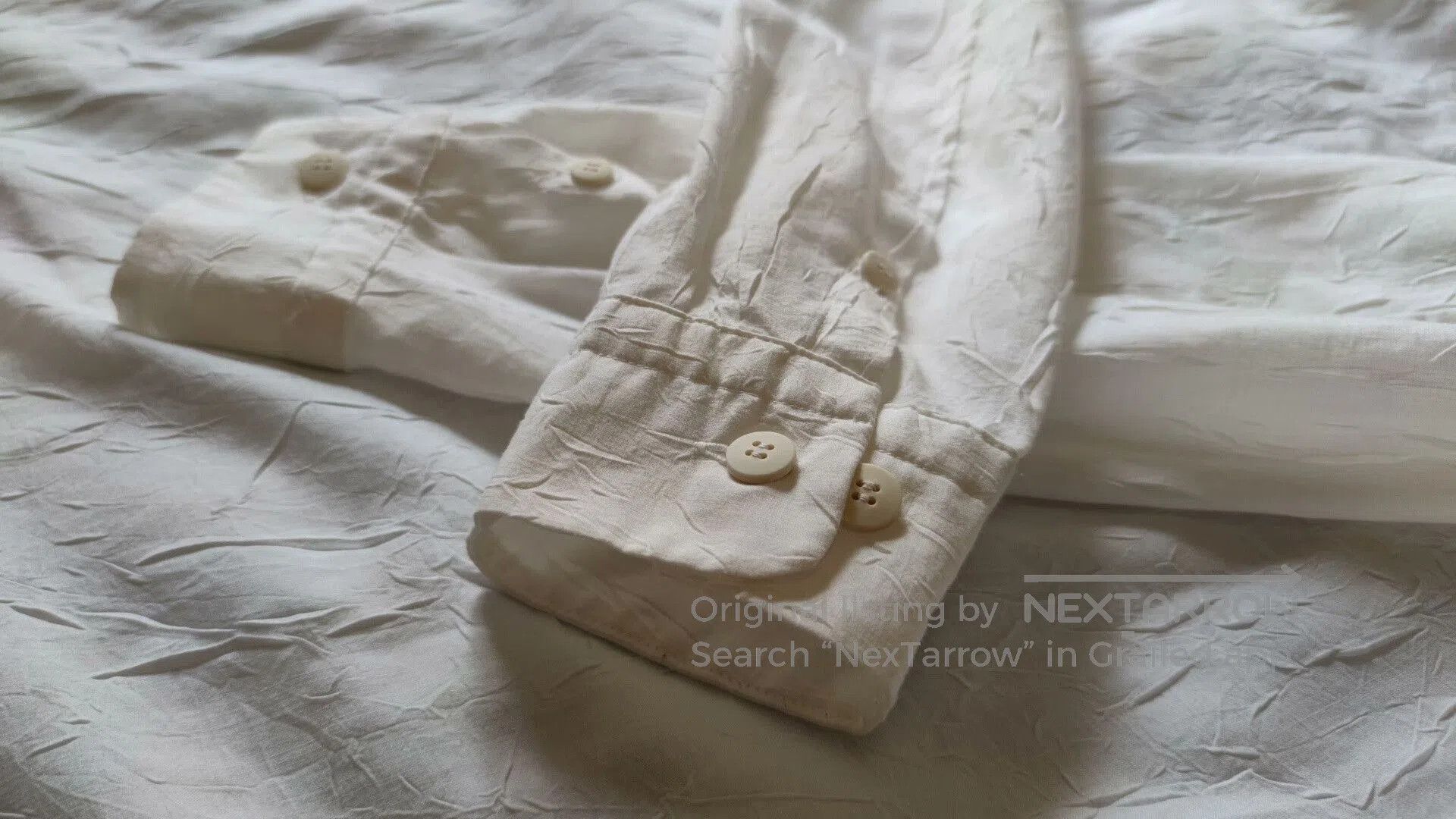 Issey Miyake Issey Miyake Pleated White Shirt for Men. Size US S / EU 44-46 / 1 - 6 Thumbnail