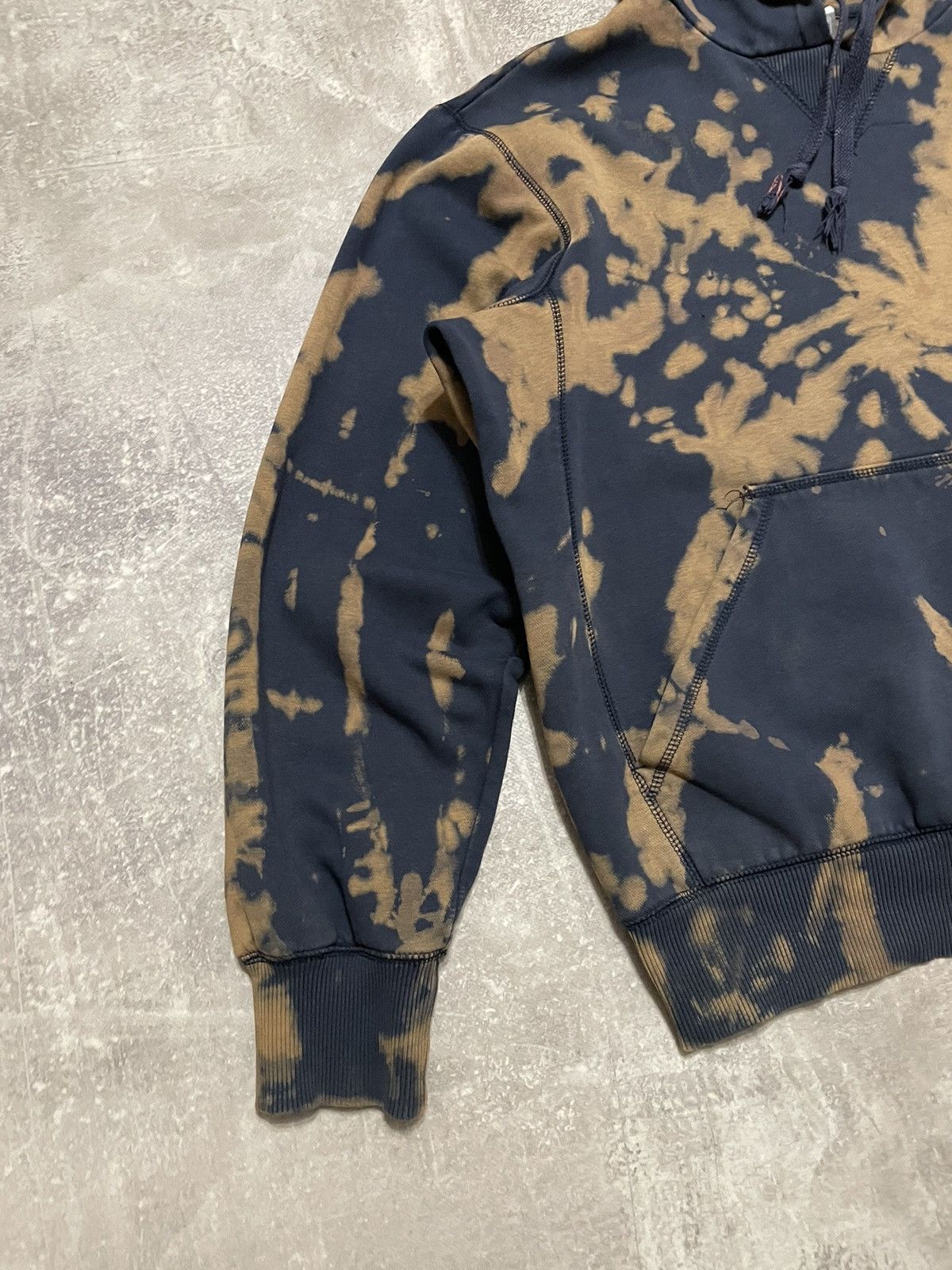 Nike Vintage Nike Swoosh Logo Custom Tie Dye Hoodie Size US M / EU 48-50 / 2 - 7 Thumbnail