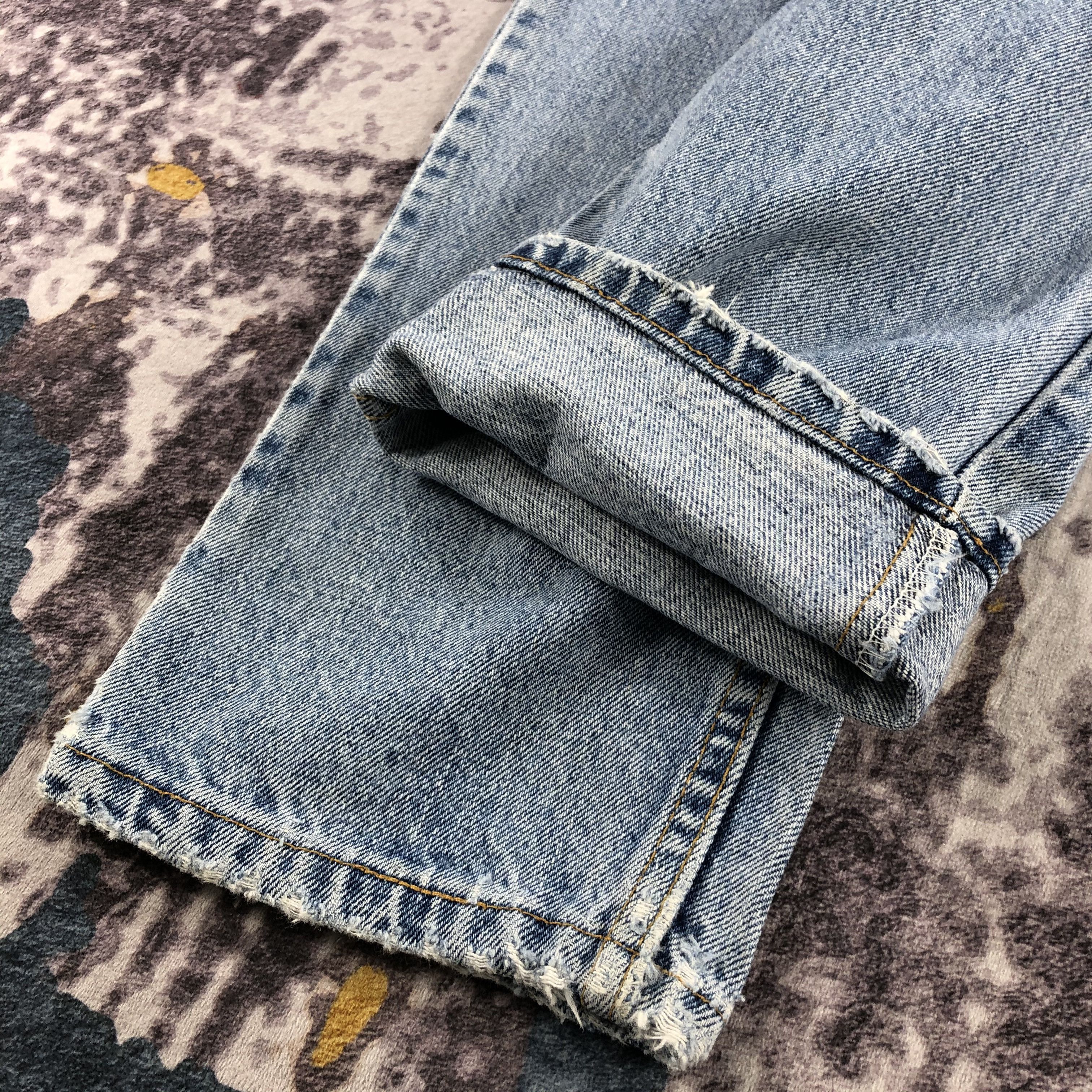Levi's × Vintage Vintage 90s Light Wash Levis 550 Jeans-JM2606 Size US 33 - 7 Thumbnail