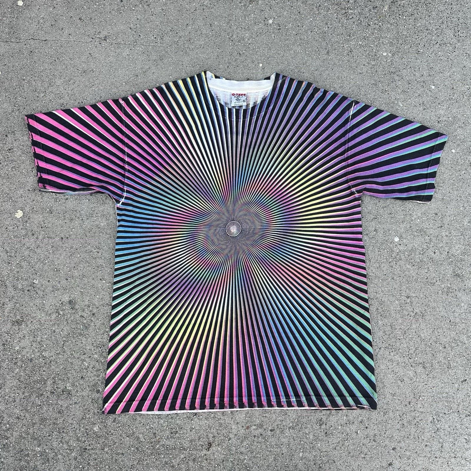 Vintage Vintage 90s Psychedelic Abstract Illusion AOP Shirt Art Rave Size US XL / EU 56 / 4 - 1 Thumbnail
