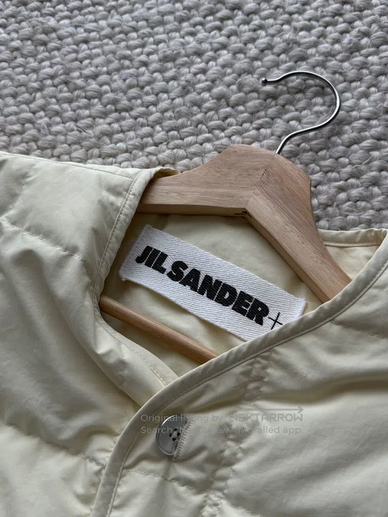 Jil Sander Jil Sander size 34 Beige checkered down jacket Size XS / US 0-2 / IT 36-38 - 2 Thumbnail