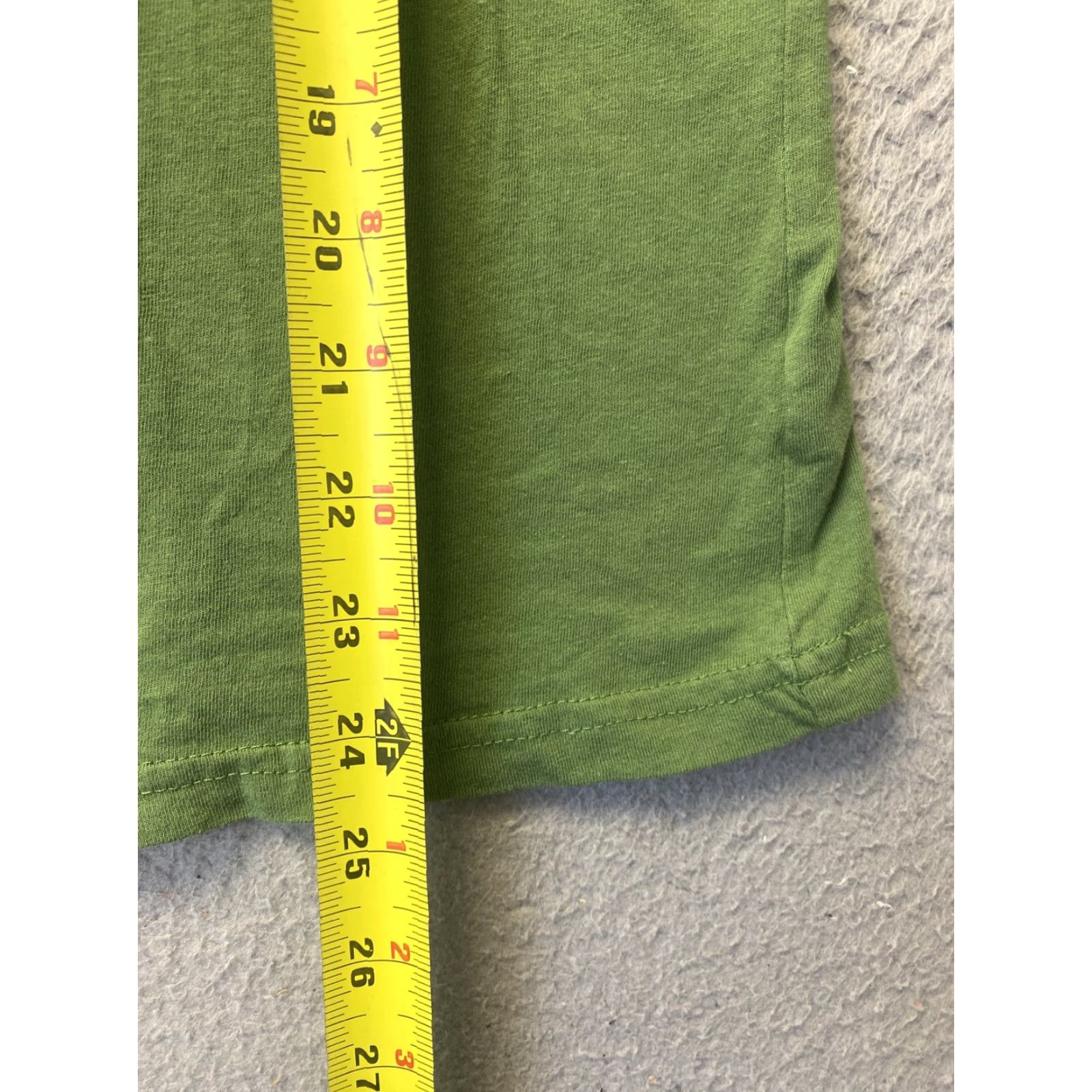 Vintage Columbia Men's T-Shirt Small Green Summer Outdoor Logo Cotton Crew Neck Size US S / EU 44-46 / 1 - 6 Thumbnail