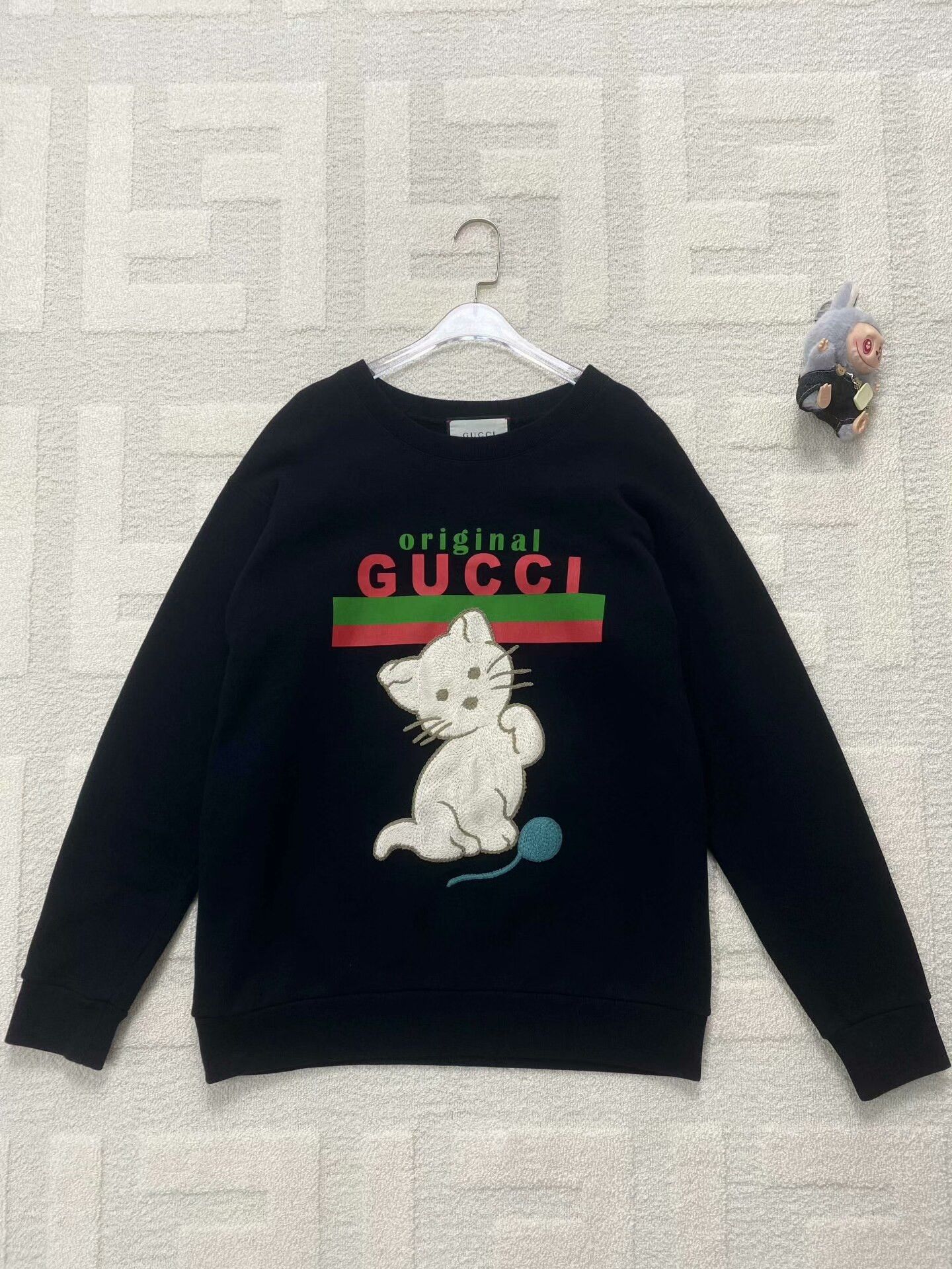 Gucci Gucci Black Cat Graphic Logo Sweatshirt Size M / US 6-8 / IT 42-44 - 1 Thumbnail