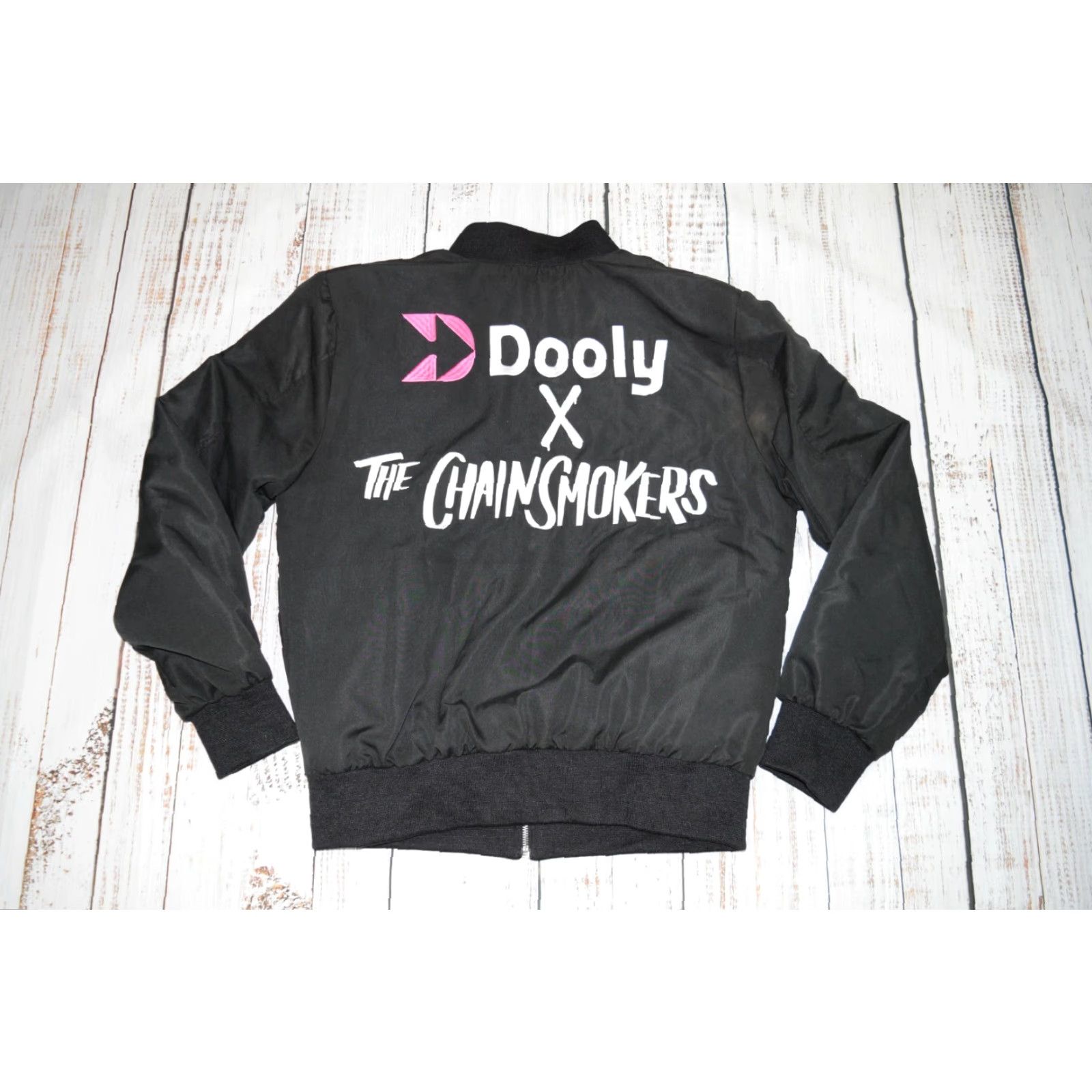 Vintage CHAINSMOKERS X DOOLY JACKET Bomber Men L Black Denim Zip Embroidered Logo THE CHAINSMOKERS THE JACKET MAKER Size US L / EU 52-54 / 3 - 2 Thumbnail