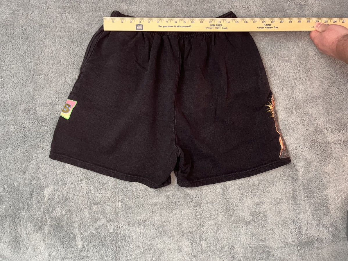AWGE × Kanye West Yeezy x AWGE Jesus Shorts Size US 34 / EU 50 - 3 Thumbnail
