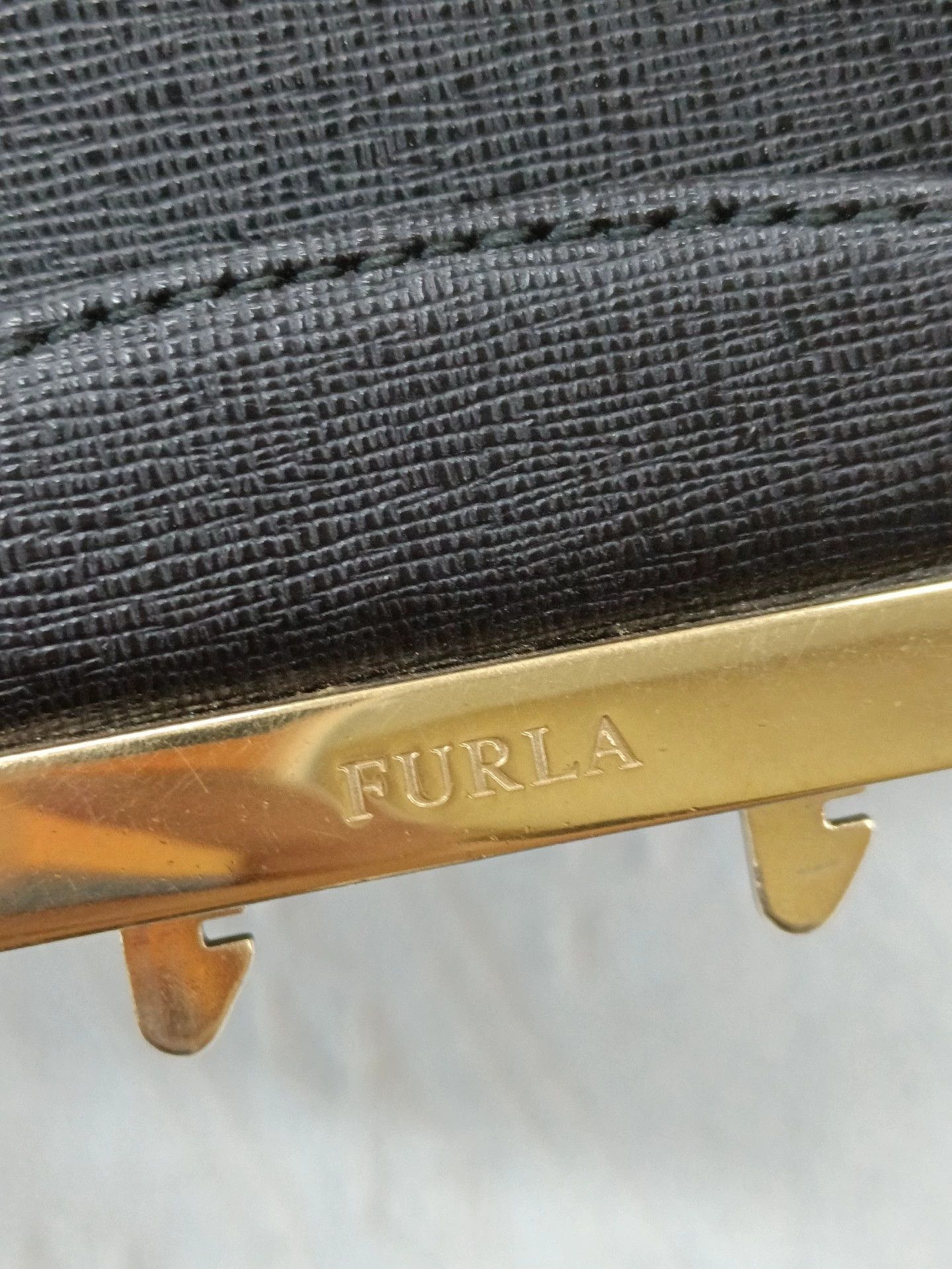 Furla Furla Black Gold Chain Crossbody/Shoulder Bag Size ONE SIZE - 8 Thumbnail