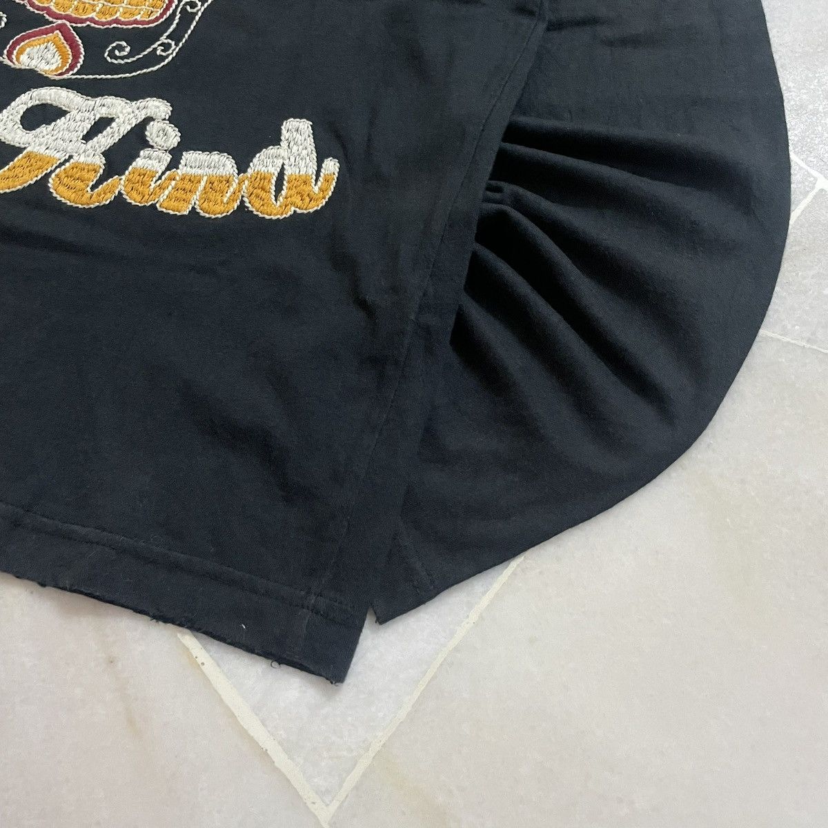 Ed Hardy LS Queer Fish New Kind Graphic & Skull Design Size US M / EU 48-50 / 2 - 4 Thumbnail