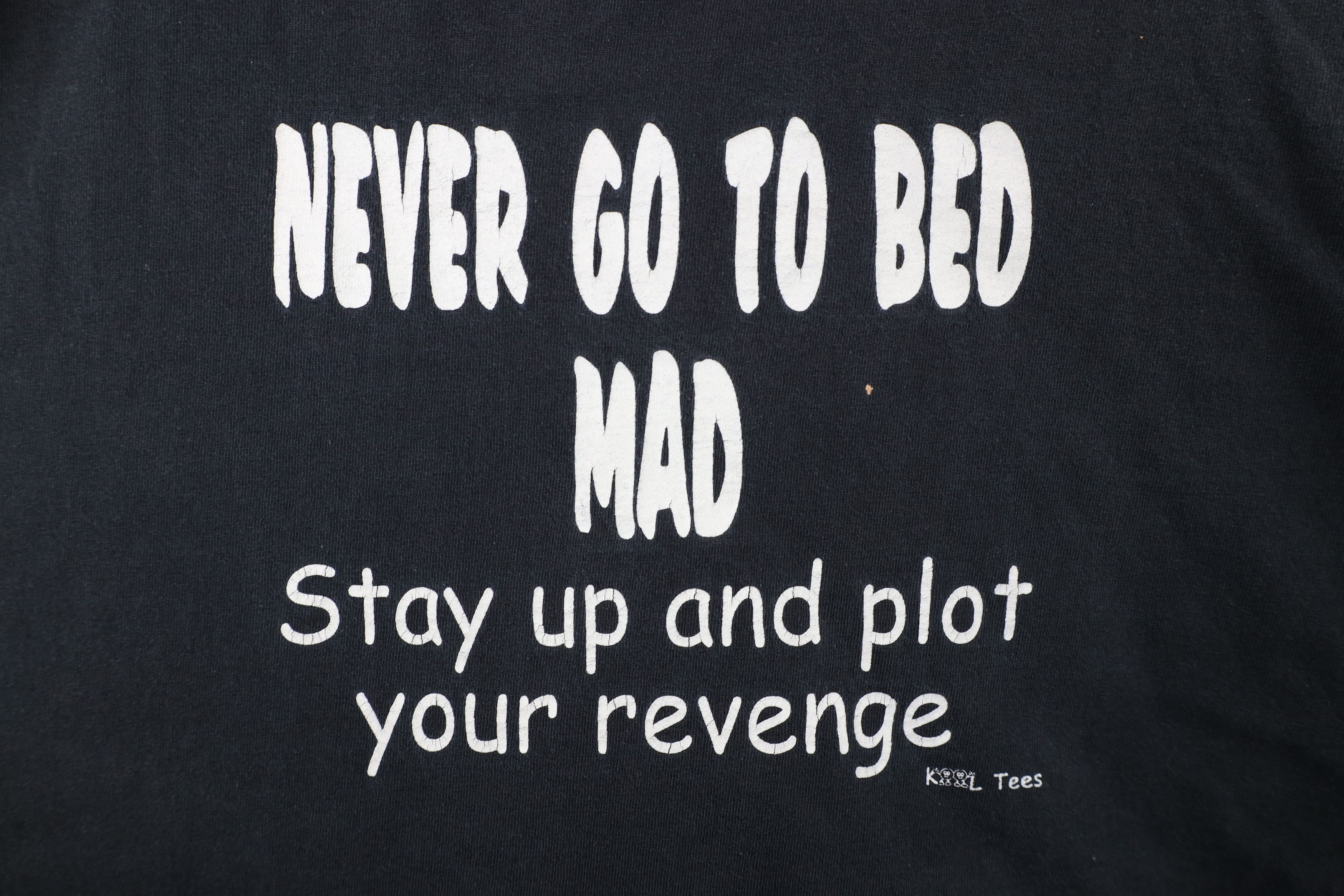Vintage Vintage 90s Streetwear Bed Mad Stay Up Plot Revenge T-Shirt Size US XXL / EU 58 / 5 - 5 Thumbnail