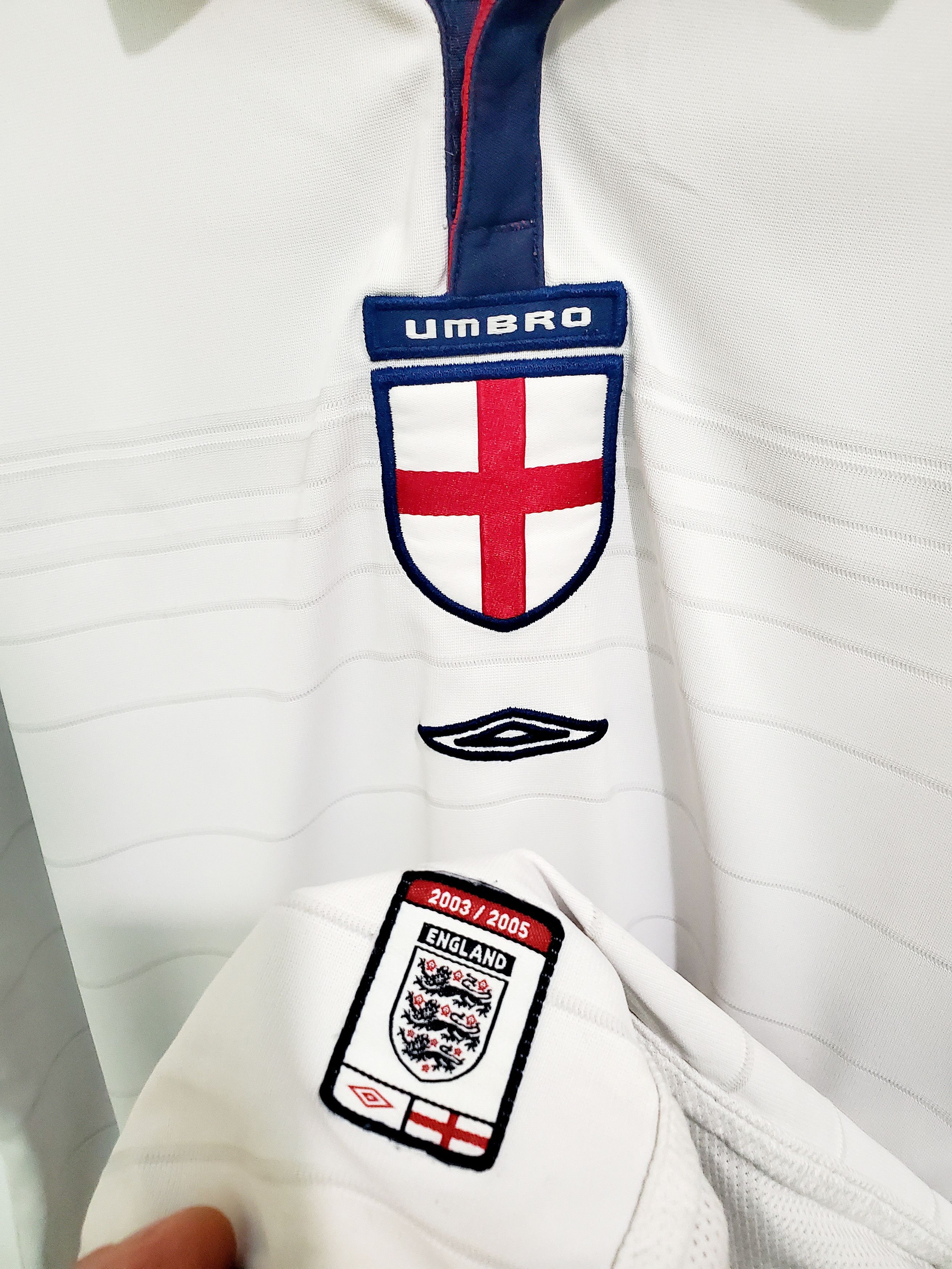 Other 2 IN 1 ENGLAND NATIONAL 2003/2005 HOME SOCCER JERSEY SIZE L Size US L / EU 52-54 / 3 - 3 Thumbnail