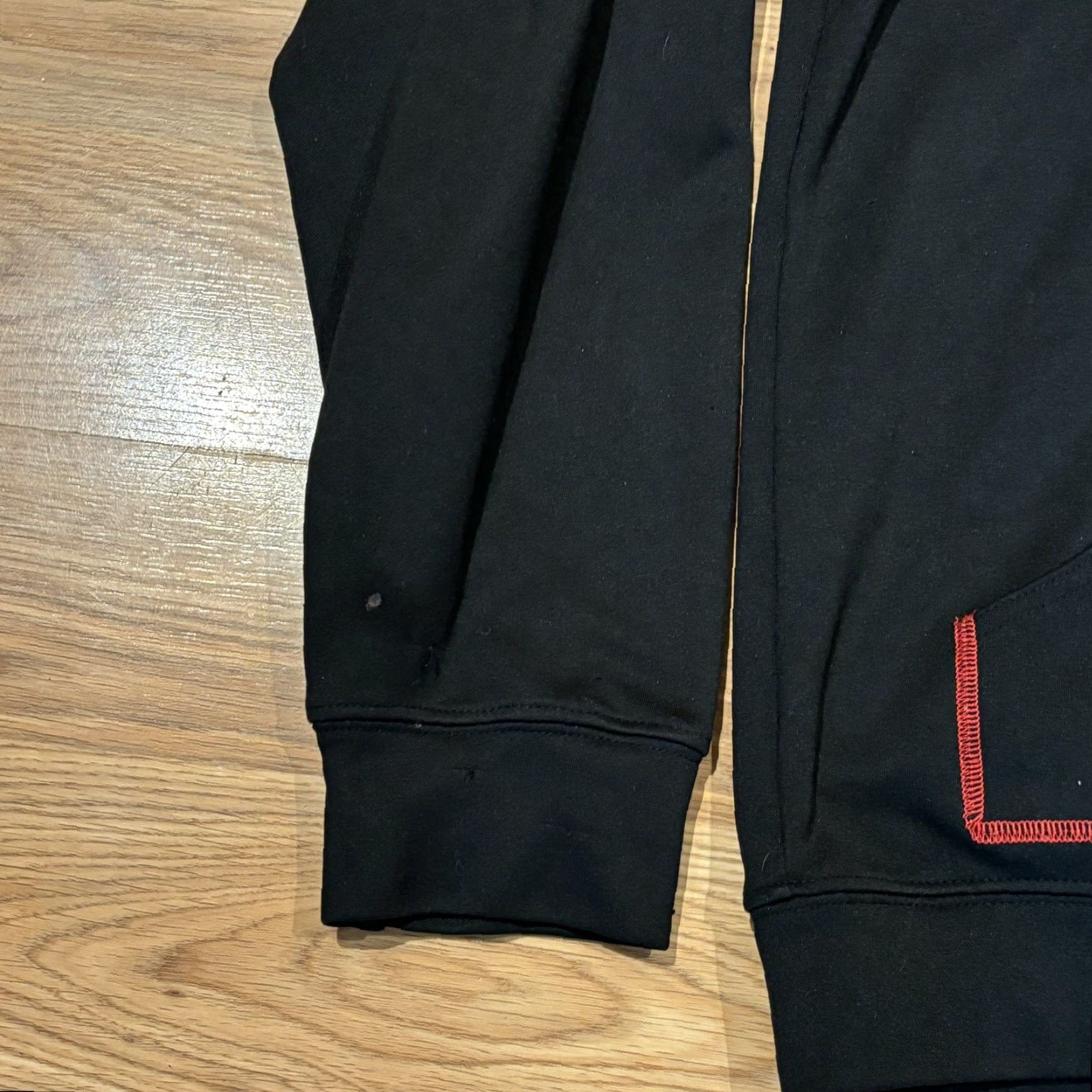 Vintage Bad Boy Pro Series Y2K Hoodie Iconic MMA Memorabilia Black Red Mens Size M Size US M / EU 48-50 / 2 - 6 Thumbnail