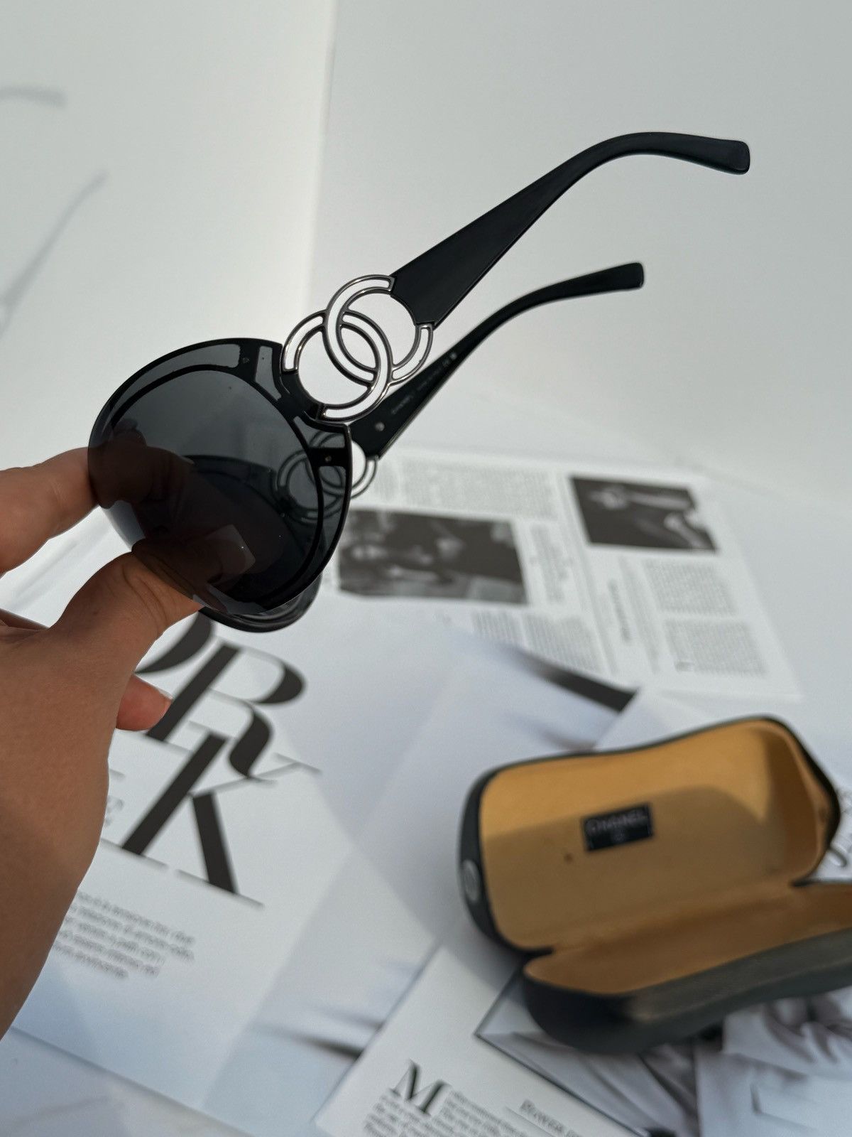 Chanel Chanel vintage sunglasses 4144 Size ONE SIZE - 3 Thumbnail