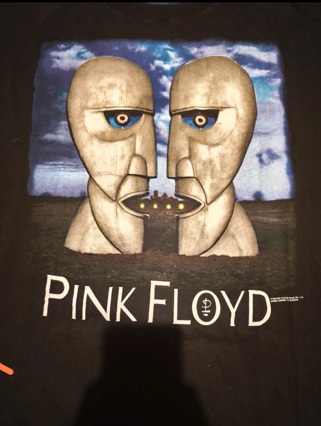 Pink Floyd Tshirt pink floyd the division bell tour psychodelic 1994 Size US XL / EU 56 / 4 - 6 Thumbnail