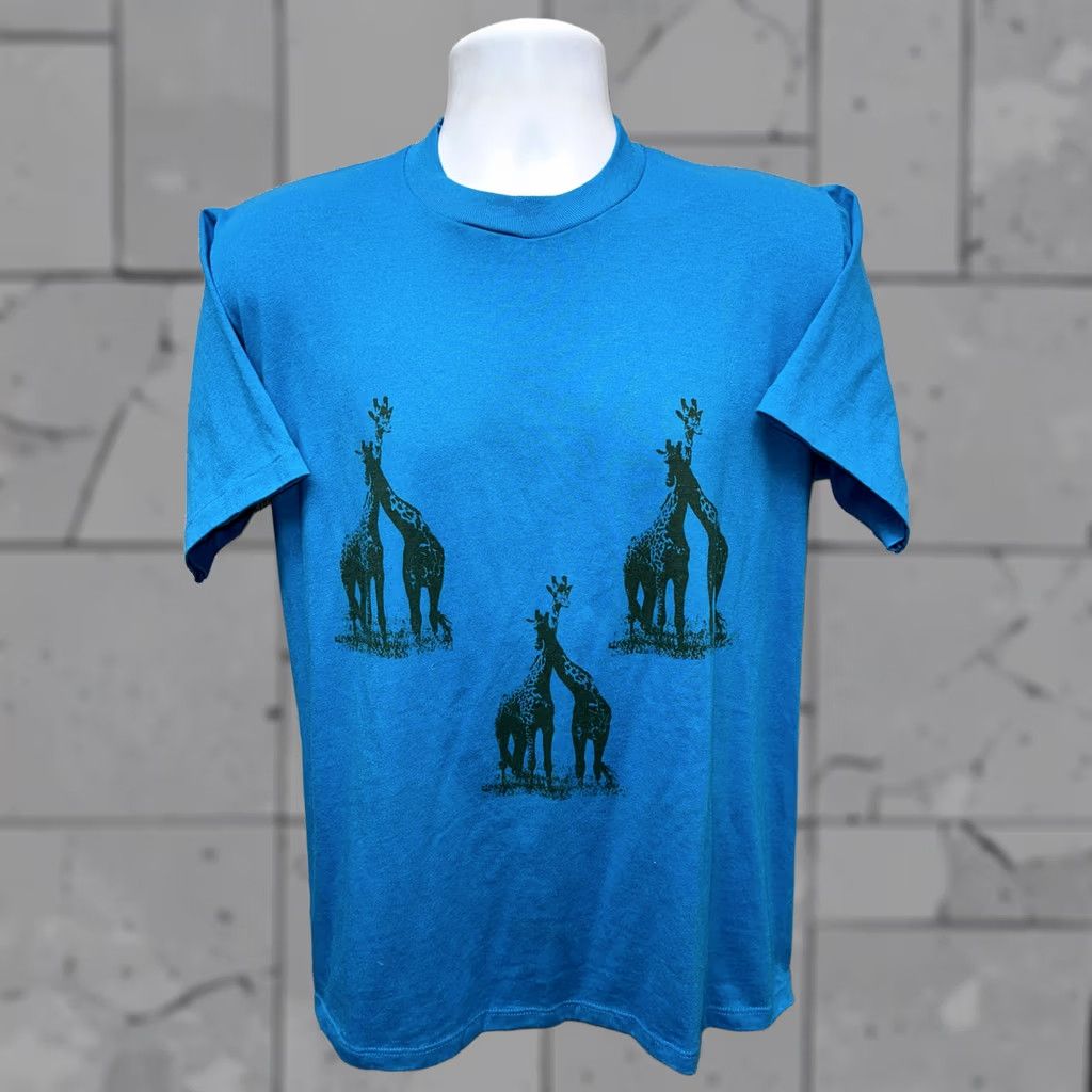 Jerzees VINTAGE Jerzees T-Shirt Mens Blue Single Stitch USA Made Giraffe Print Size L Size US L / EU 52-54 / 3 - 1 Thumbnail