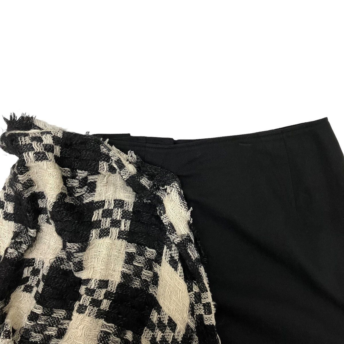Yohji Yamamoto BOX-PLEAT WRAP SKIRT Skirt FR-S01-805 Size 27" / US 4 / IT 40 - 6 Thumbnail