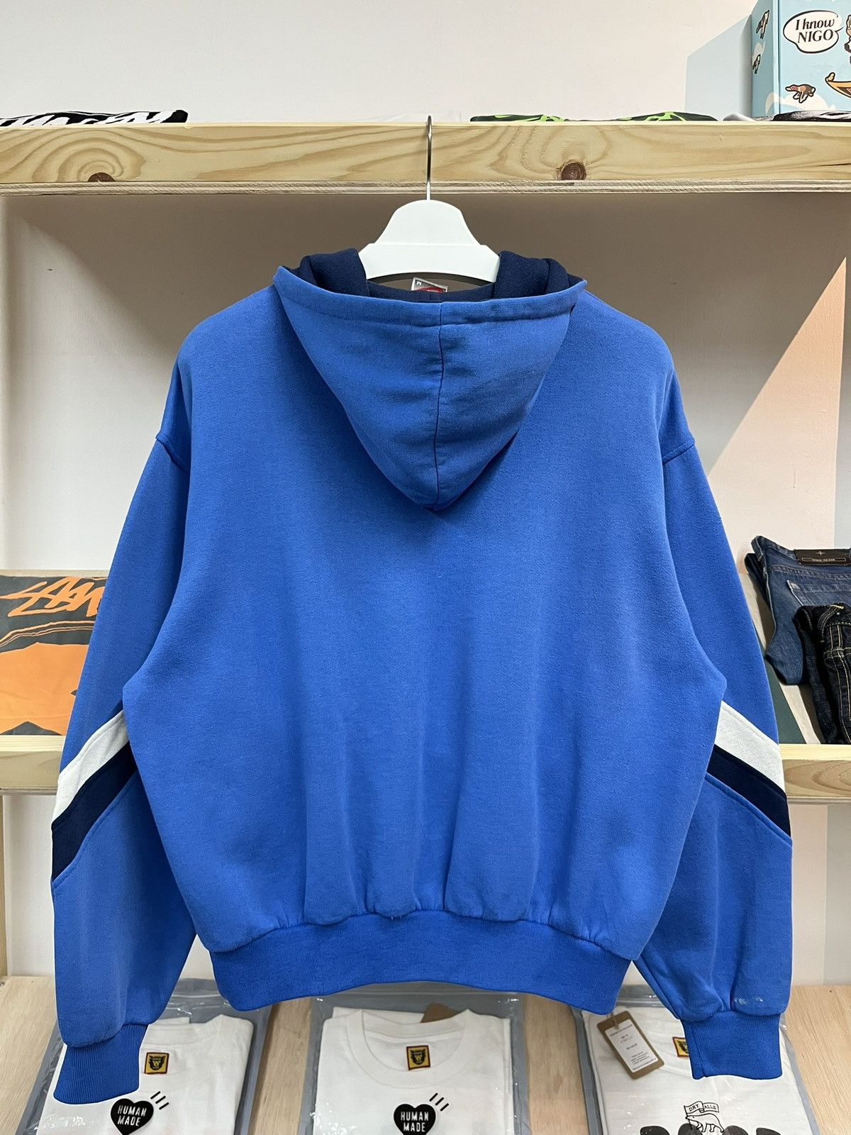 Nike Vintage Nike 90's Blue Chevron Half-Zip Hoodie Size US M / EU 48-50 / 2 - 3 Thumbnail