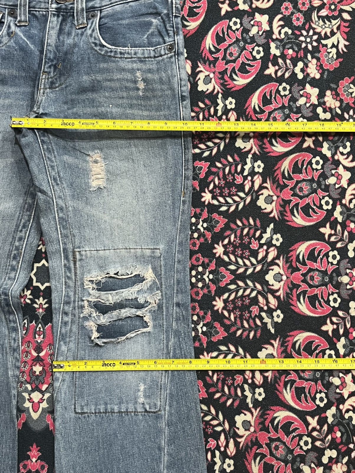 Tornado Mart Vintage Japanese Brand Blue Washed Distressed Flare Jeans Size US 28 / EU 44 - 12 Thumbnail