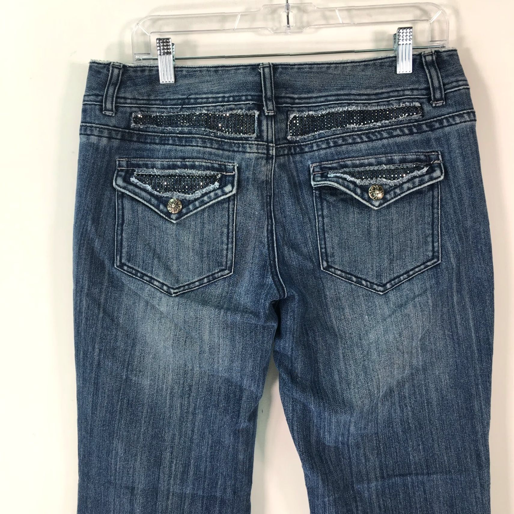 Vintage INC International Concepts Boot Leg Jeans Womens 32x29 Blue Denim 10 Regular Boot Leg 5-Pocket Design ZipButton BeltLoops Dark Wash Distressed No N/A Size 32" / US 10 / IT 46 - 3 Thumbnail