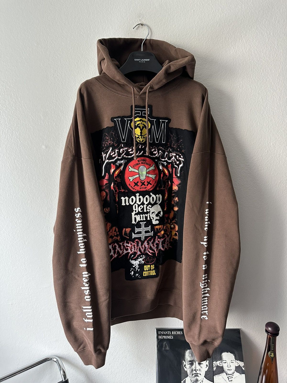 Vetements Vetements Metal Patch Logo Hoodie XL | Grailed Vetements Vetements Metal Patch Logo Hoodie XL | Grailed