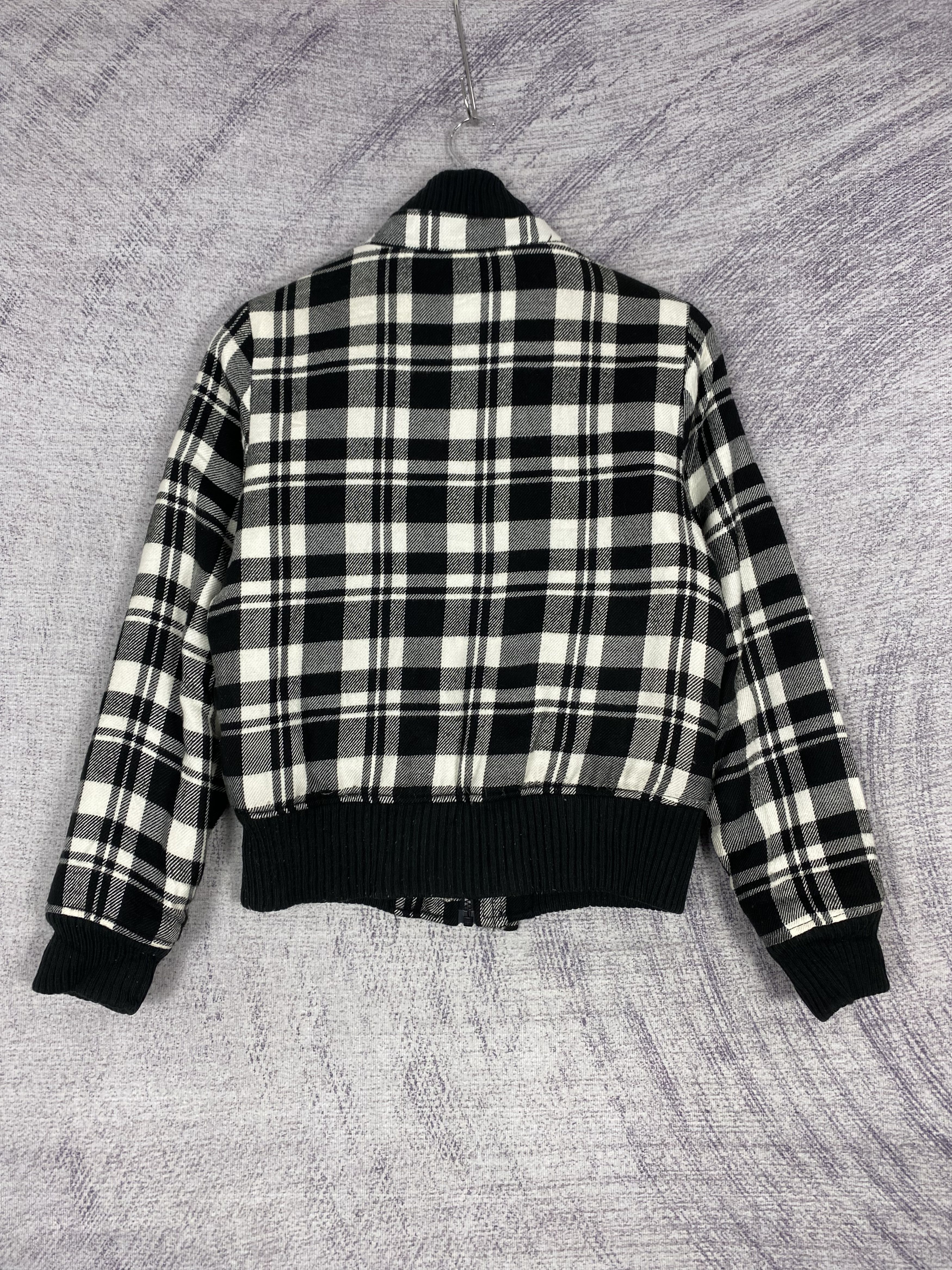 Japanese Brand Vintage Comfort Basic Checked Quilted Flannel Jacket Size US M / EU 48-50 / 2 - 5 Thumbnail