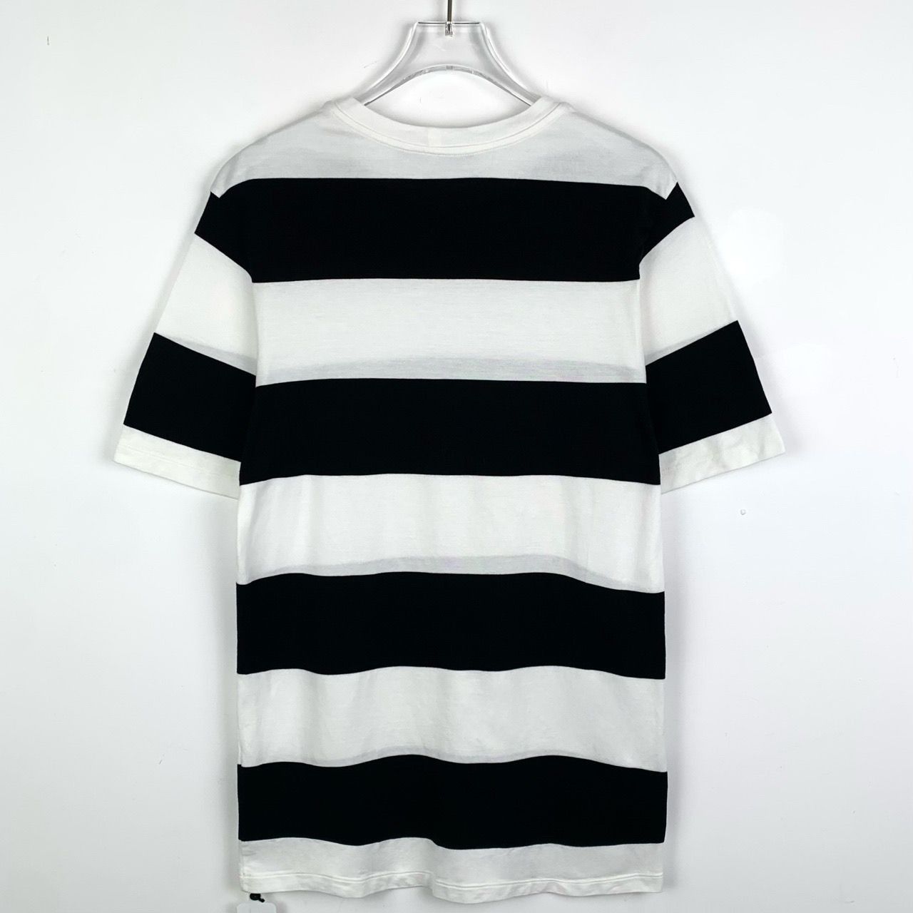 Louis Vuitton Louis Vuitton Logo-Printed Round-Neck Black and White Strip Size US S / EU 44-46 / 1 - 7 Thumbnail
