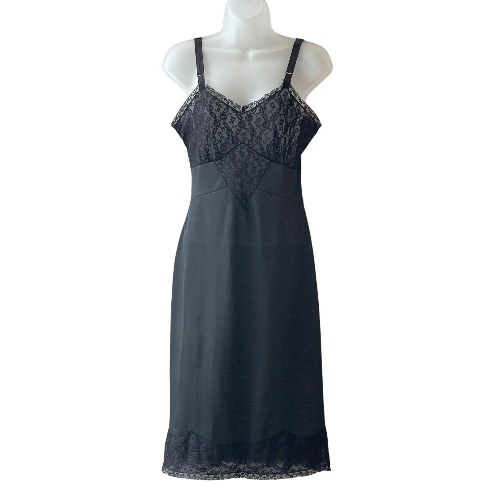 Vintage VINTAGE 60s Blue Swan Lace Trimmed Full Slip Size 34 or XS Size XS / US 0-2 / IT 36-38 - 1 Thumbnail