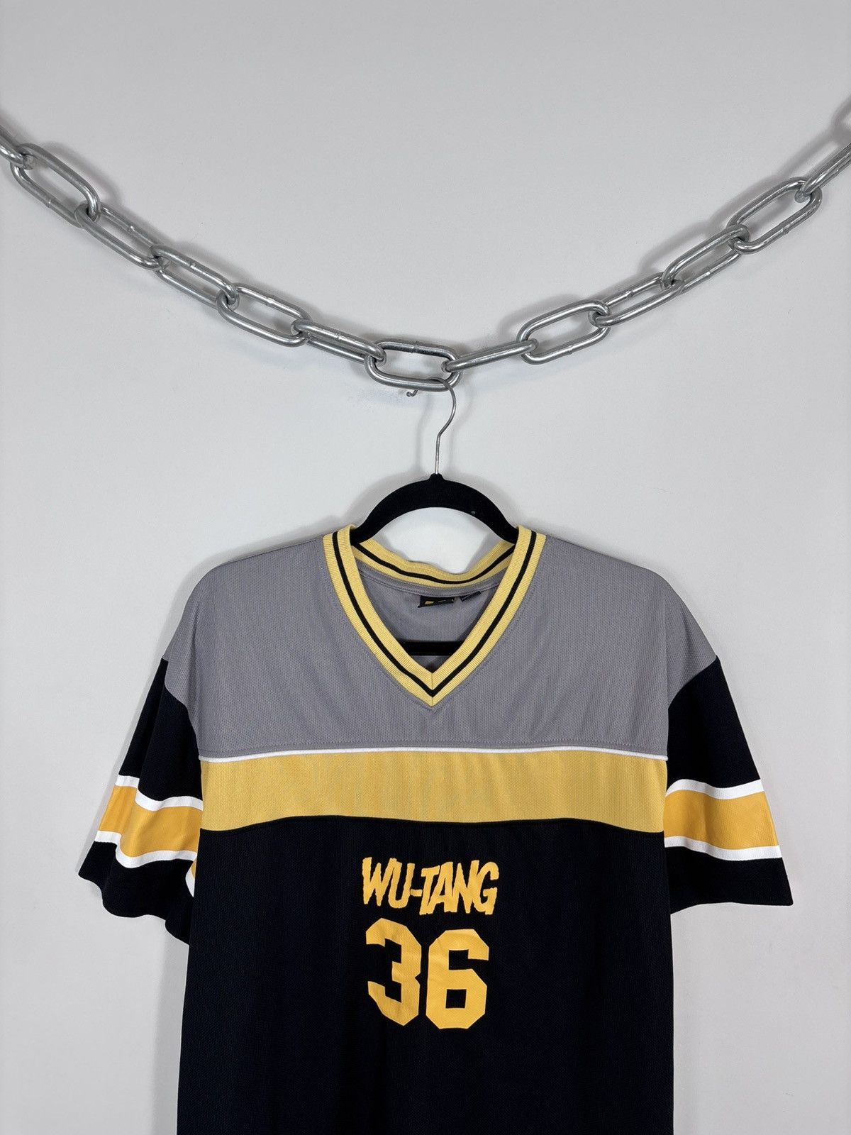 Wu-Tang Clan Wu-Tang Clan 36 Big Logo V-Neck Jersey T-Shirt Tee Size US L / EU 52-54 / 3 - 3 Thumbnail