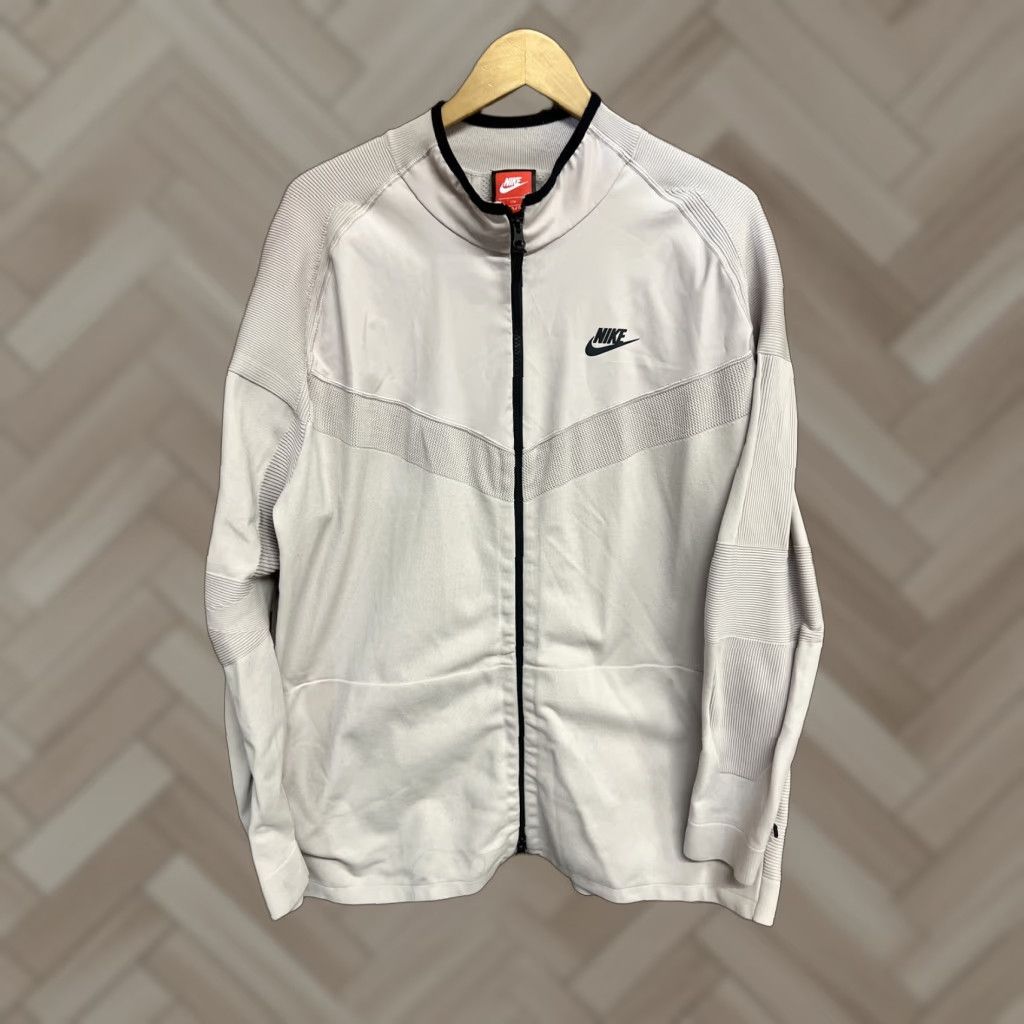 Nike Nike Tech Full Zip Long Sleeve Jacket Womens 2XL Pink Zip Up Fleece Hoodie Style 886150 Size XXL / US 16-18 / IT 52-54 - 1 Thumbnail