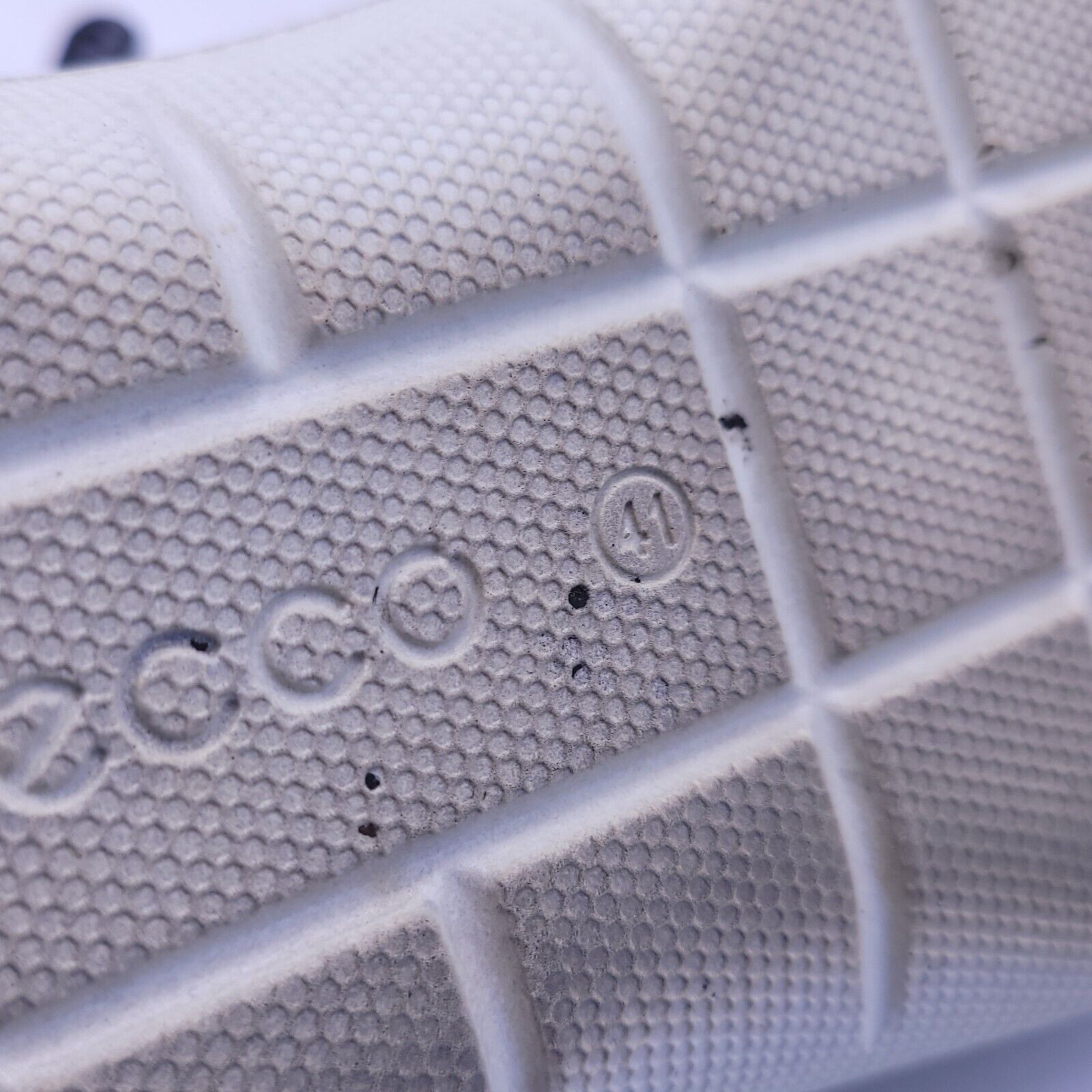 Ecco Ecco Outdoor Sneaker Shoe Womens Size 10.5 41 Silver White Size US 10.5 / IT 40.5 - 8 Thumbnail
