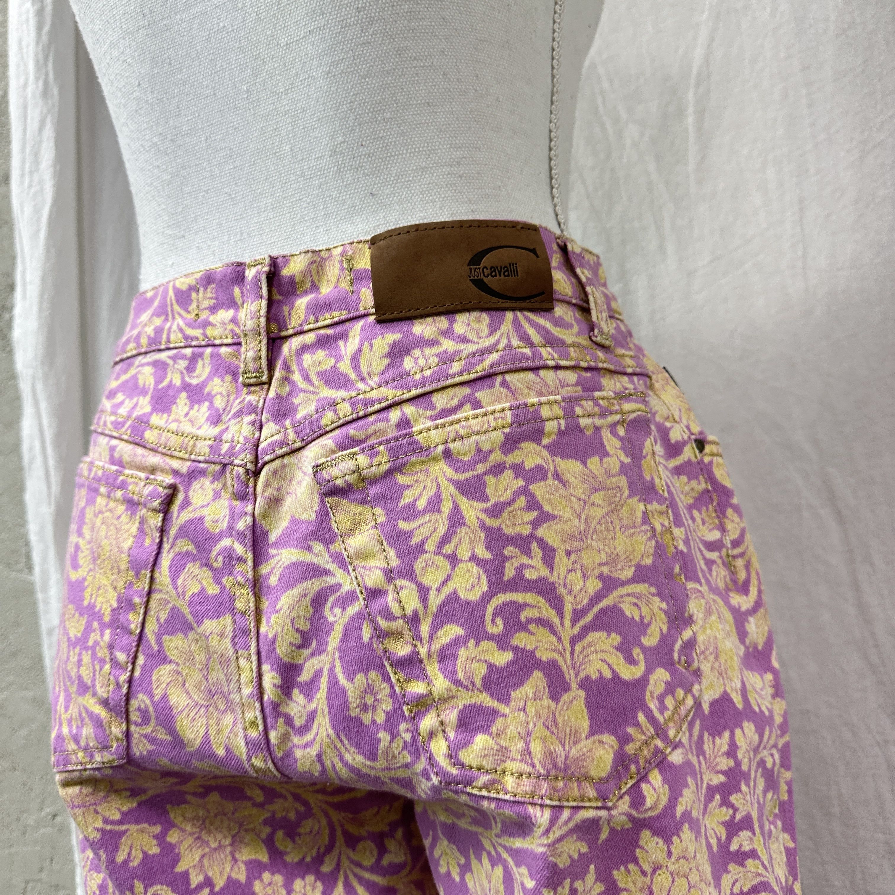Roberto Cavalli Vintage Preppy Fullrpint Flowers Roberto Cavalli Pants 00s Size 25" / US 0 / IT 36 - 10 Thumbnail