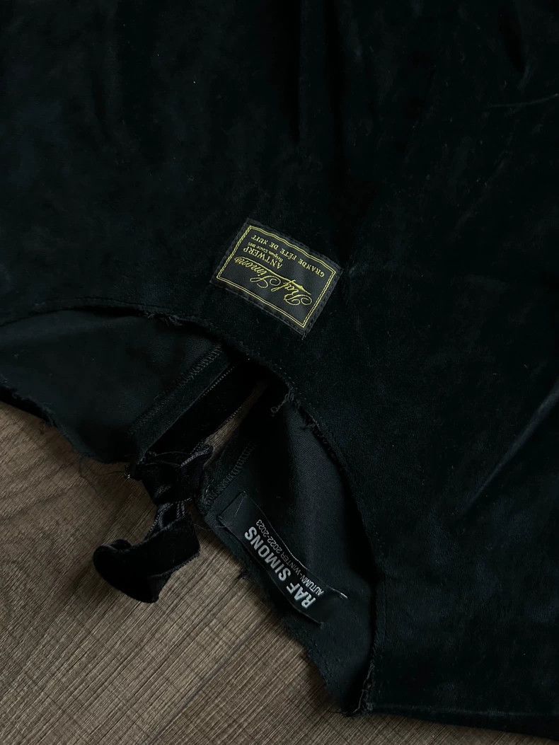 Raf Simons Raf simons Show black velvet dress Size XS / US 0-2 / IT 36-38 - 3 Thumbnail