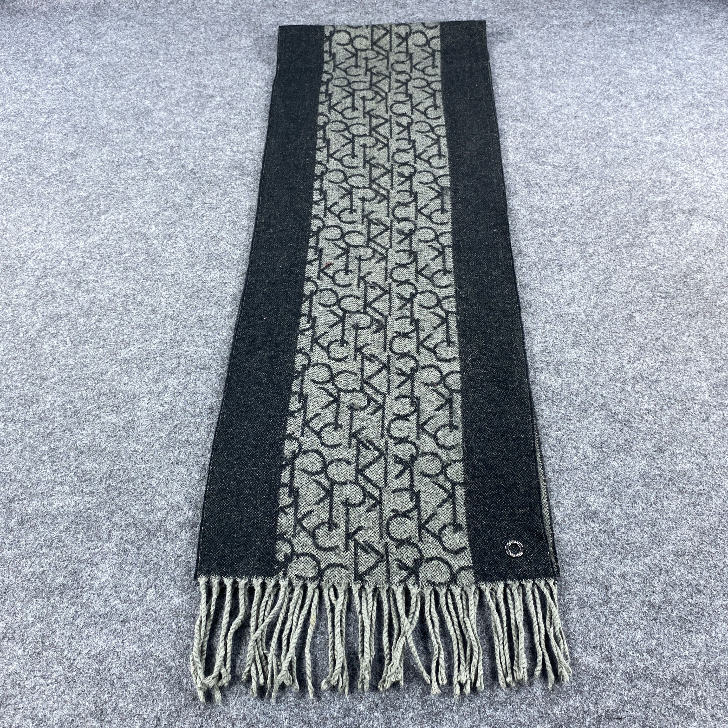 Calvin Klein × Vintage Calvin Klein Scarf # Muffler # Neckwear # z # D518 Size ONE SIZE - 4 Thumbnail