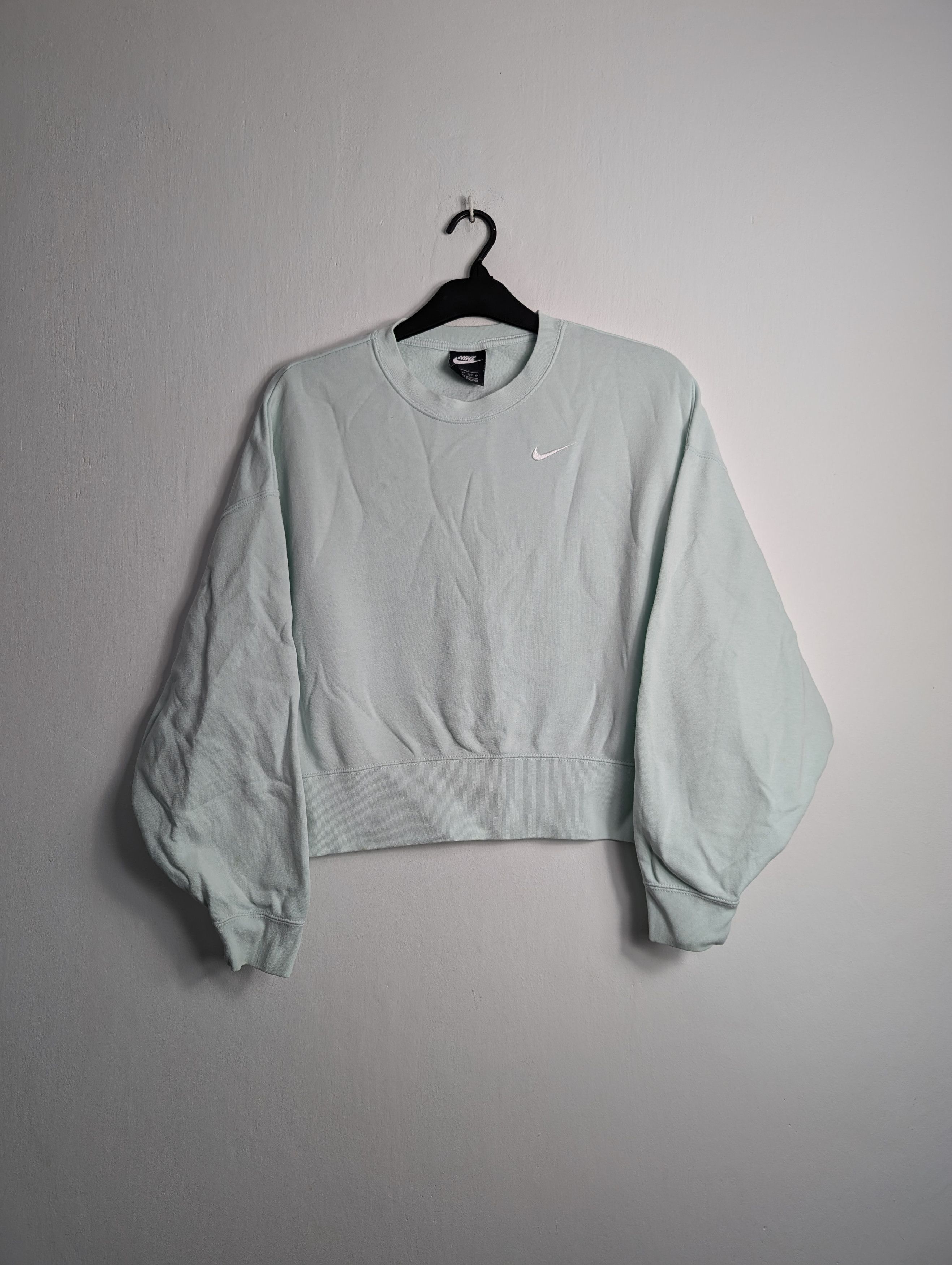 Nike Nike Sportswear Essentials Wmns Cropped Sweatshirt Size XS / US 0-2 / IT 36-38 - 1 Thumbnail