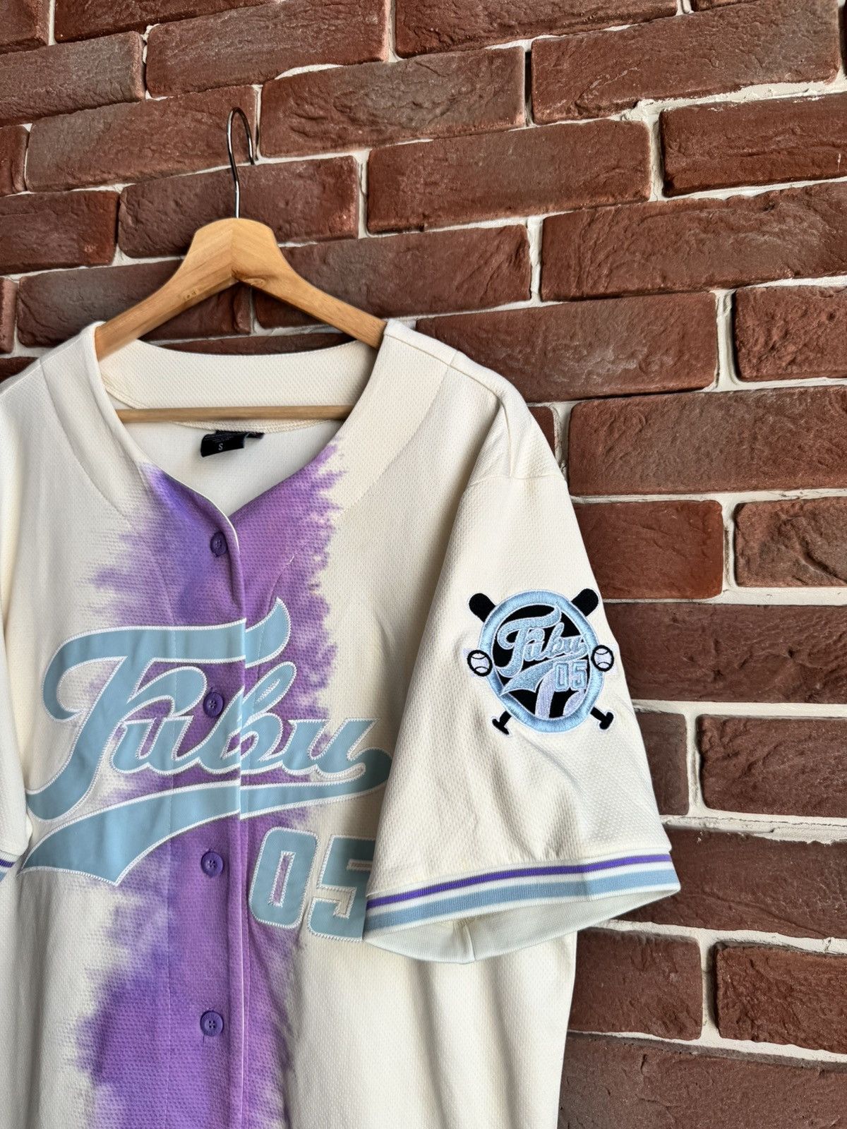 Fubu Vintage Fubu Baseball Jersey Button Ups T-Shirt Hip hop S Size US S / EU 44-46 / 1 - 3 Thumbnail