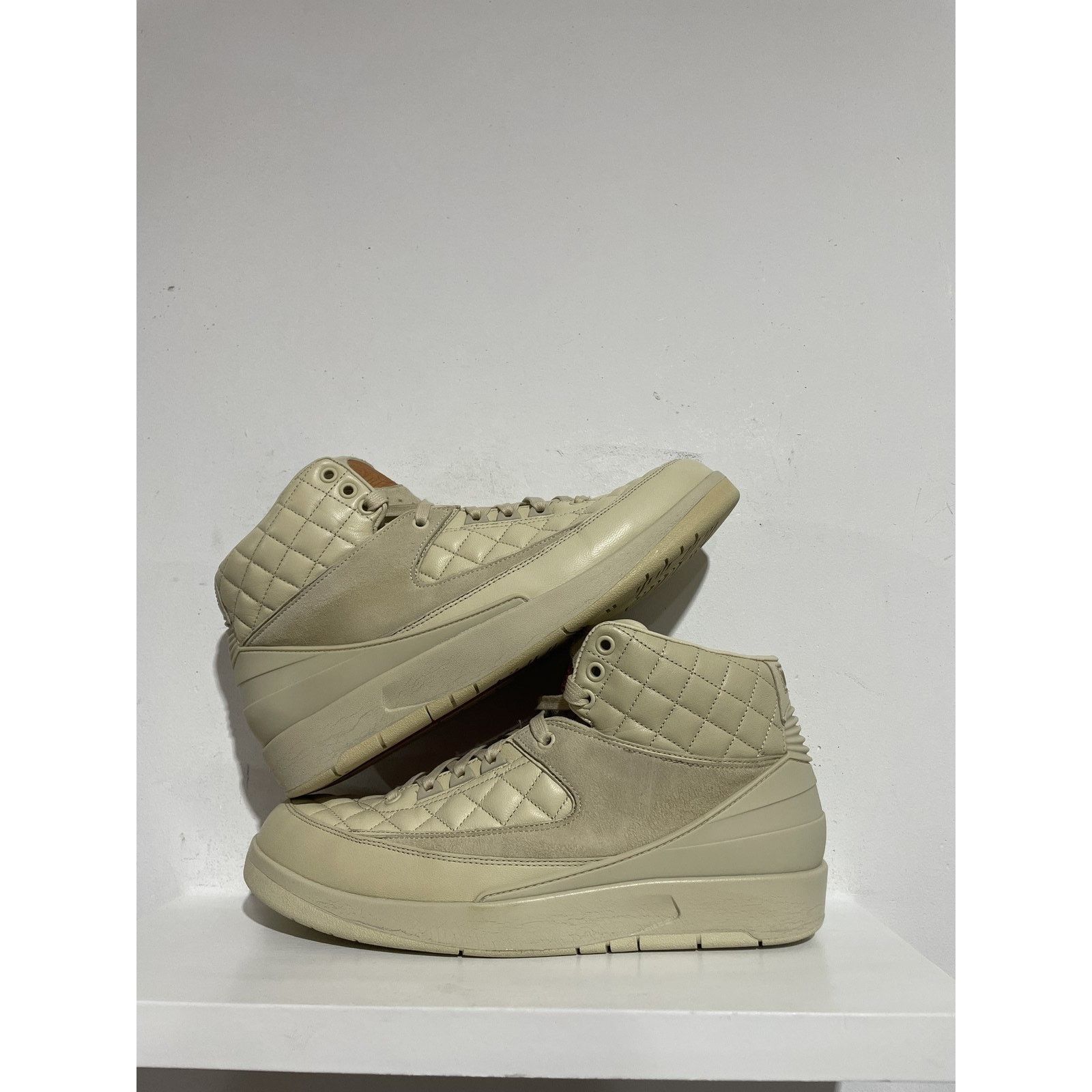 Jordan Brand JORDAN 2 RETRO JUST DON BEACH PREOWNED Size US 11.5 / EU 44-45 - 1 Thumbnail