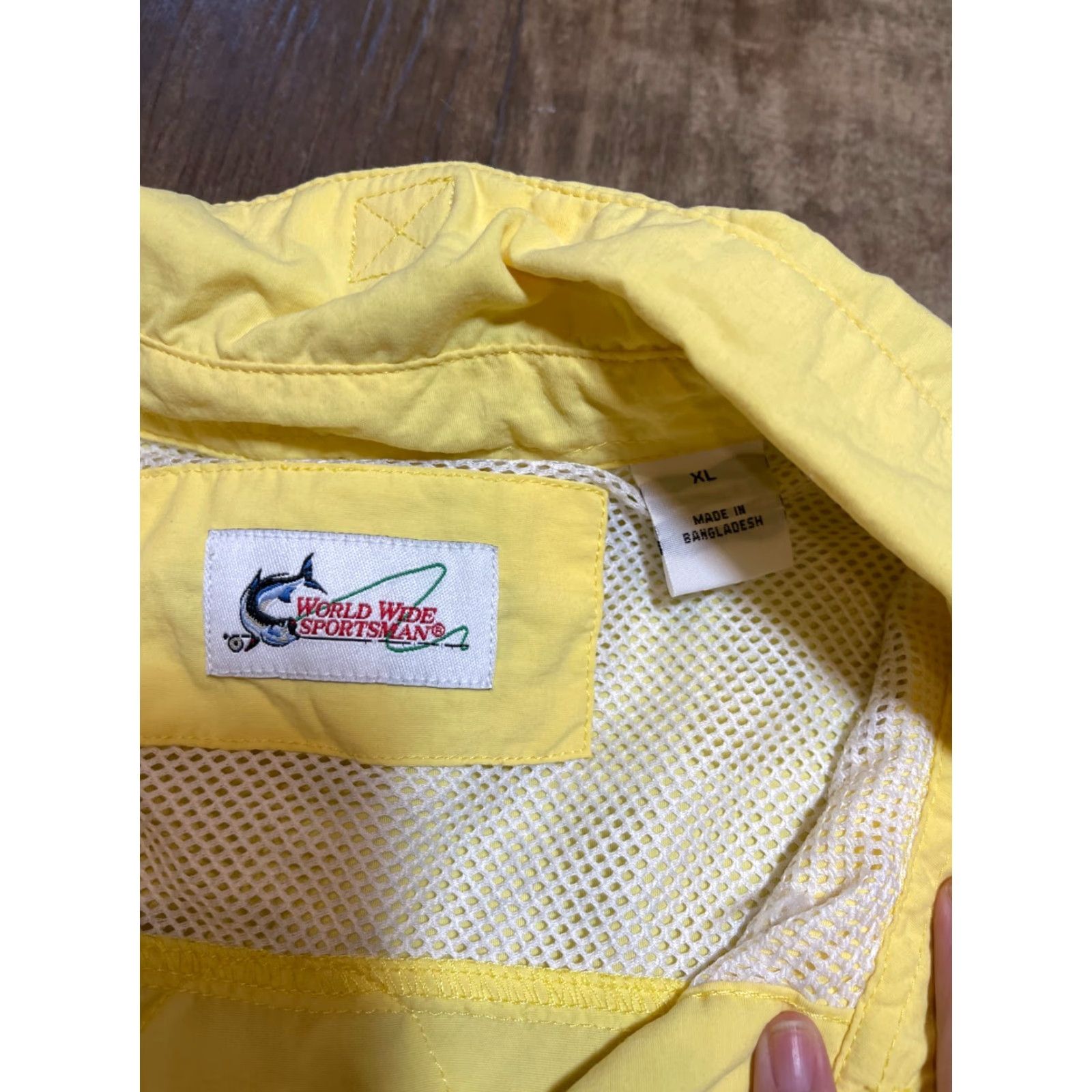 Vintage World Wide Sportsman Shirt Womens XL Yellow Short Sleeve Button-Up Button-Down Vented Fishing Shirt Size XL / US 12-14 / IT 48-50 - 5 Thumbnail