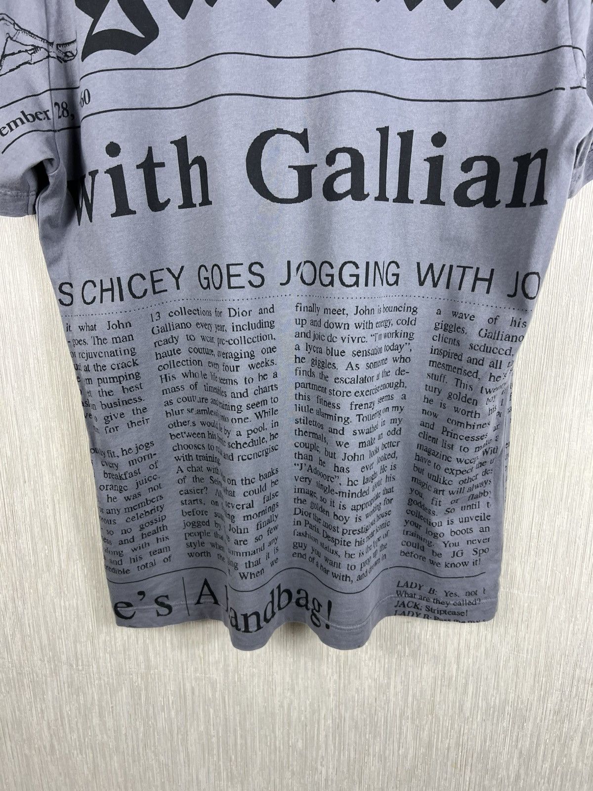 John Galliano John Galliano y2k newspaper gazette full print tee dior Size US XL / EU 56 / 4 - 20 Thumbnail