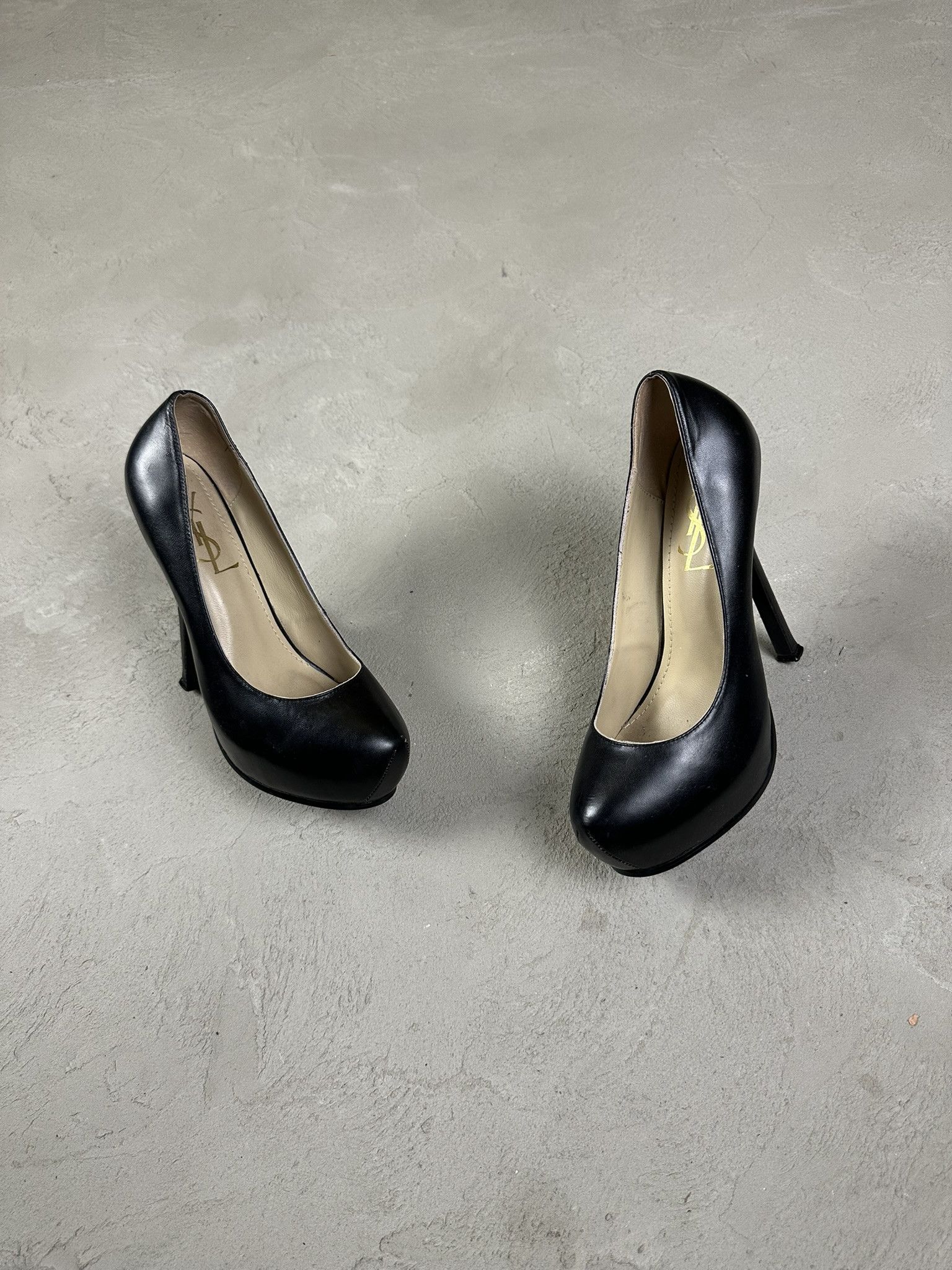 Designer YSL YVES Saint Laurent Leather Heel Shoes Boots in Black, Women's (Size 6.5)