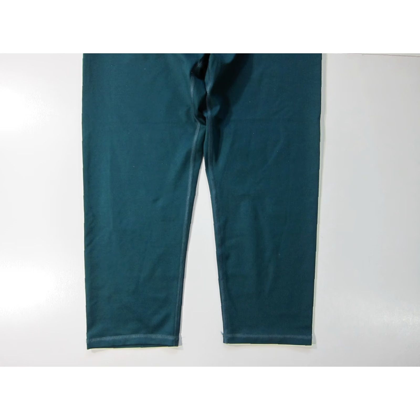 Fabletics Fabletics Green Stretch Yoga Run Gym Cropped Capri Legging Pant Women Large Size 36" / US 14 / IT 50 - 7 Thumbnail