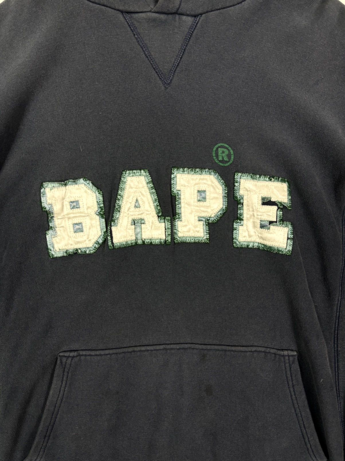 Bape 1990s Nigo Era BAPE Letterman Spellout Chenille Pullover Size US L / EU 52-54 / 3 - 2 Thumbnail