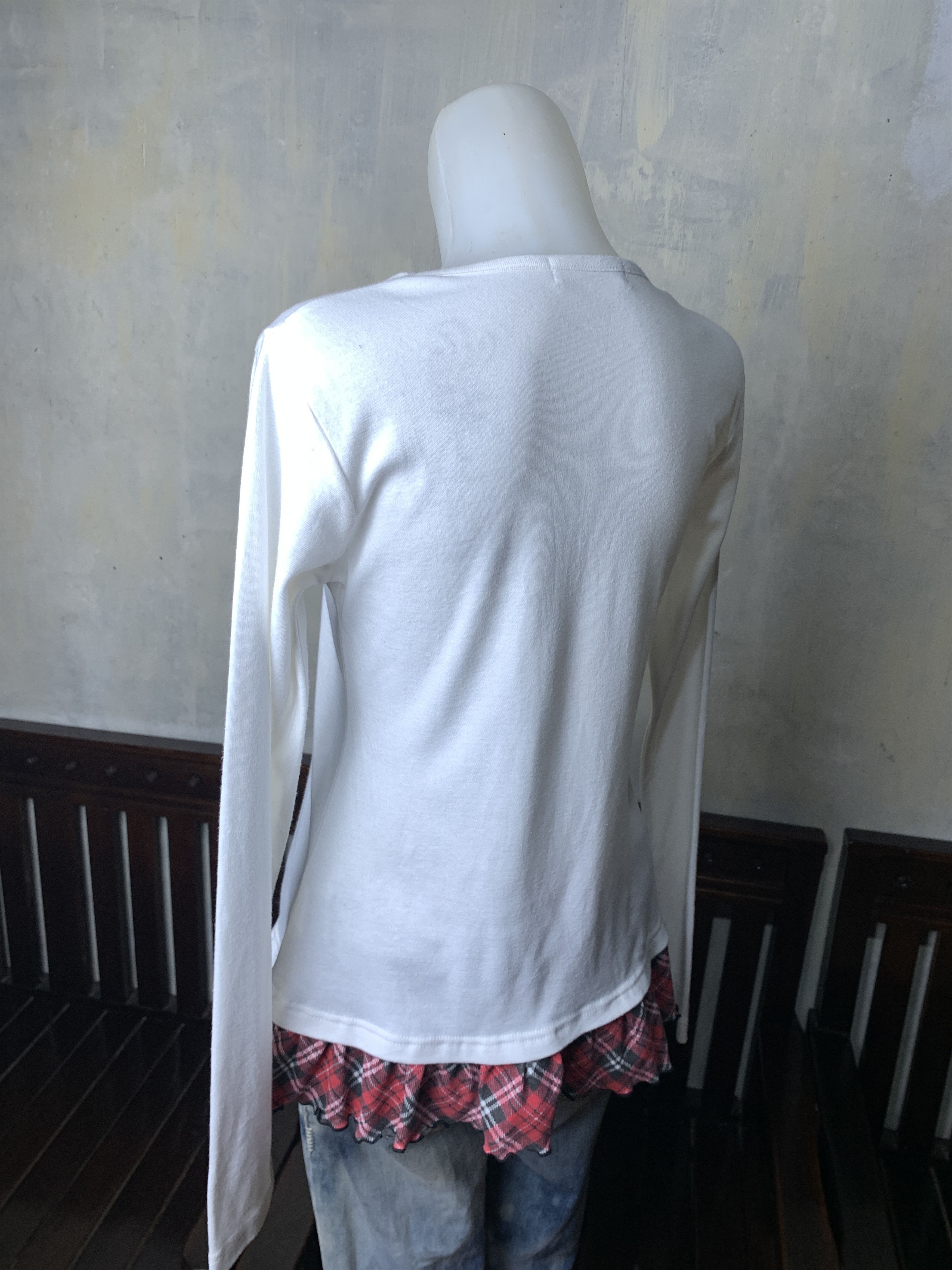 Japanese Brand Cute Pop Tie Print White Extra Hem Longsleeve Tee (M) Size M / US 6-8 / IT 42-44 - 3 Thumbnail