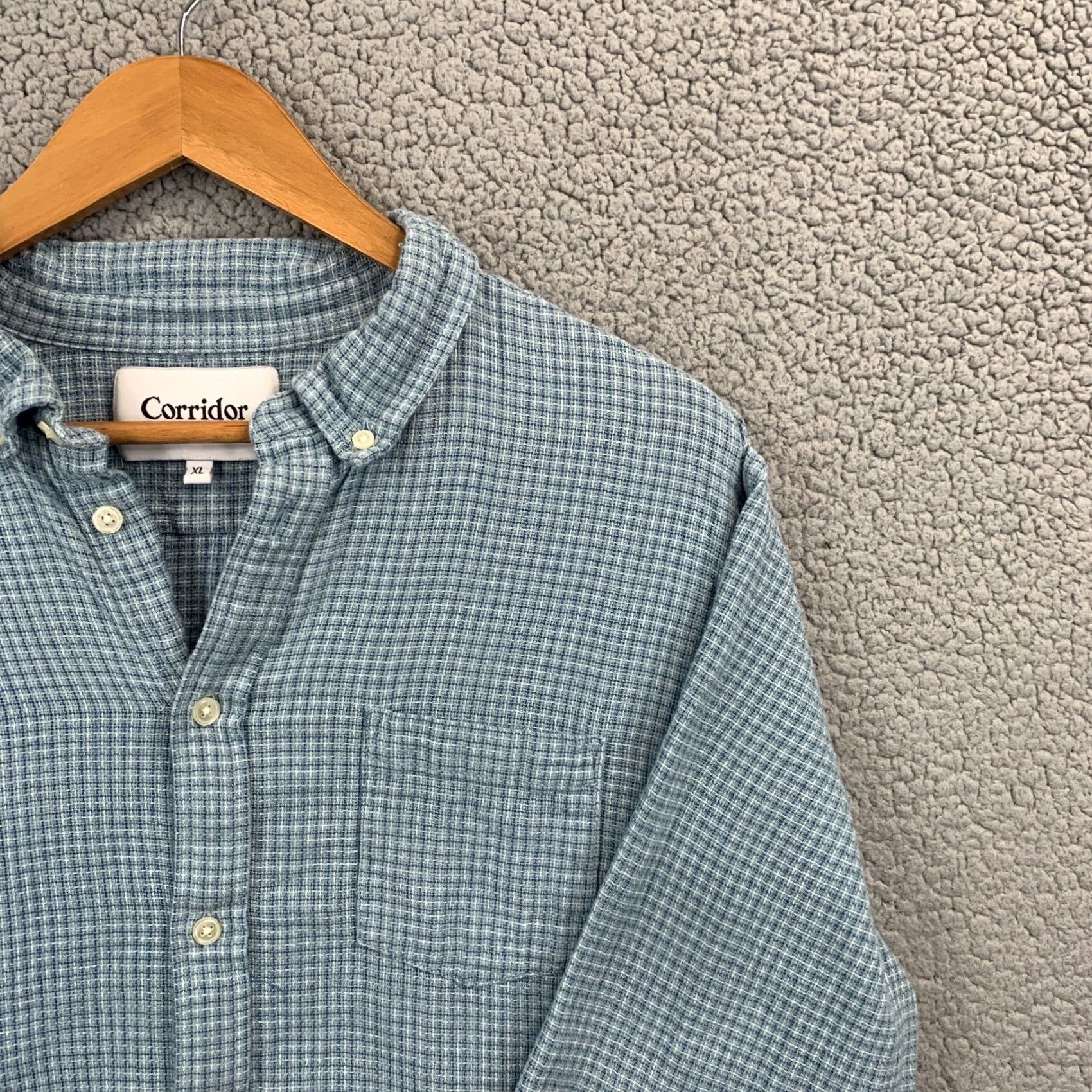Corridor Corridor Mens XL Blue White Textured Plaid Button Down Shirt Size US XL / EU 56 / 4 - 2 Thumbnail